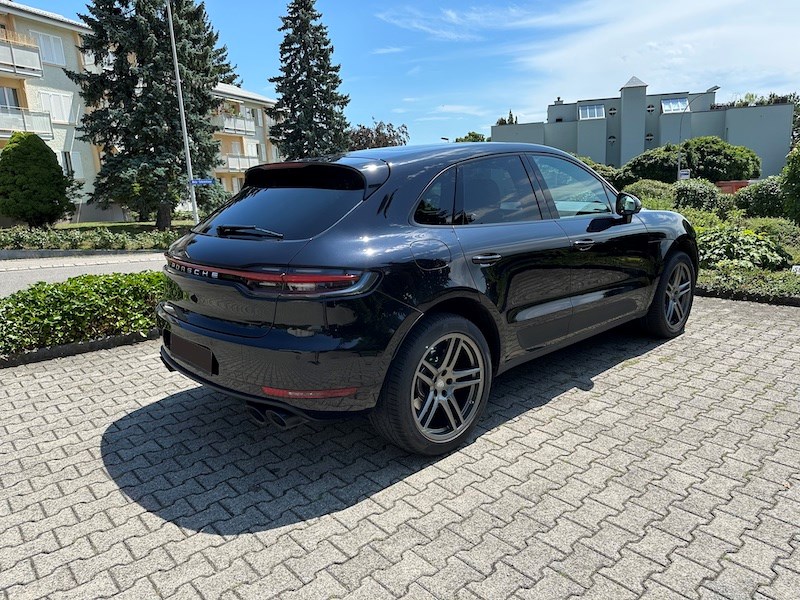 PORSCHE Macan PDK