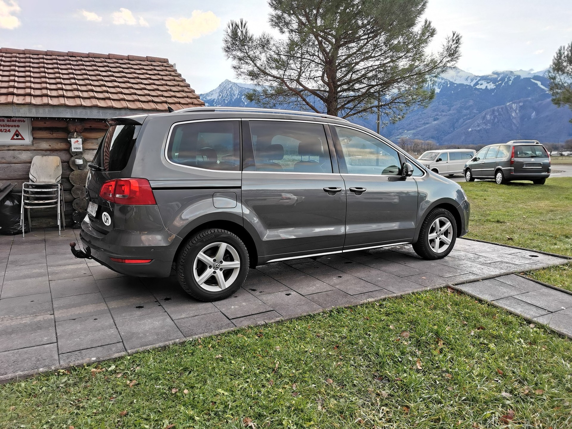 VW Sharan 2.0 TDI BMT Highline 4Motion-image-11