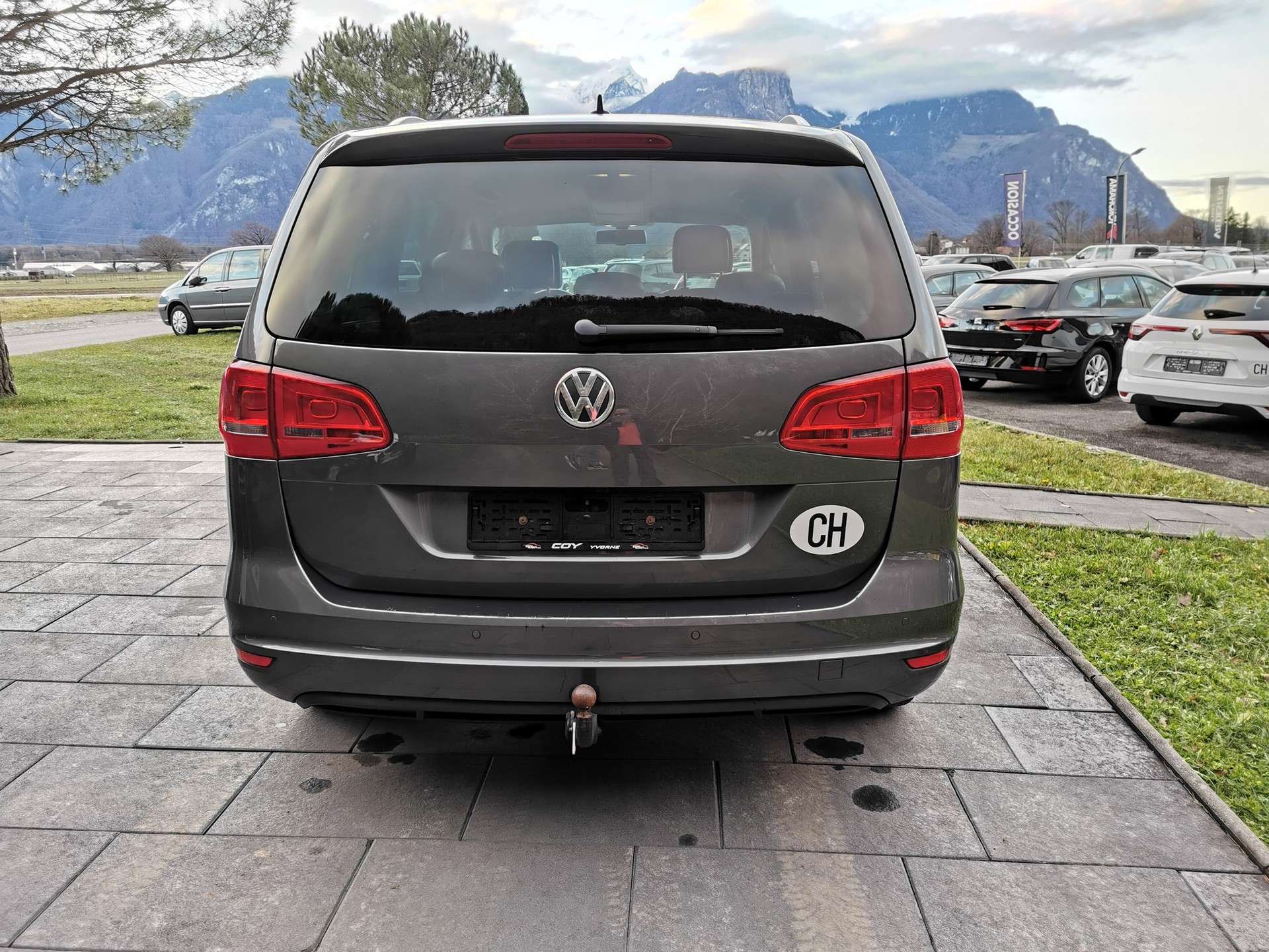 VW Sharan 2.0 TDI BMT Highline 4Motion-image-2