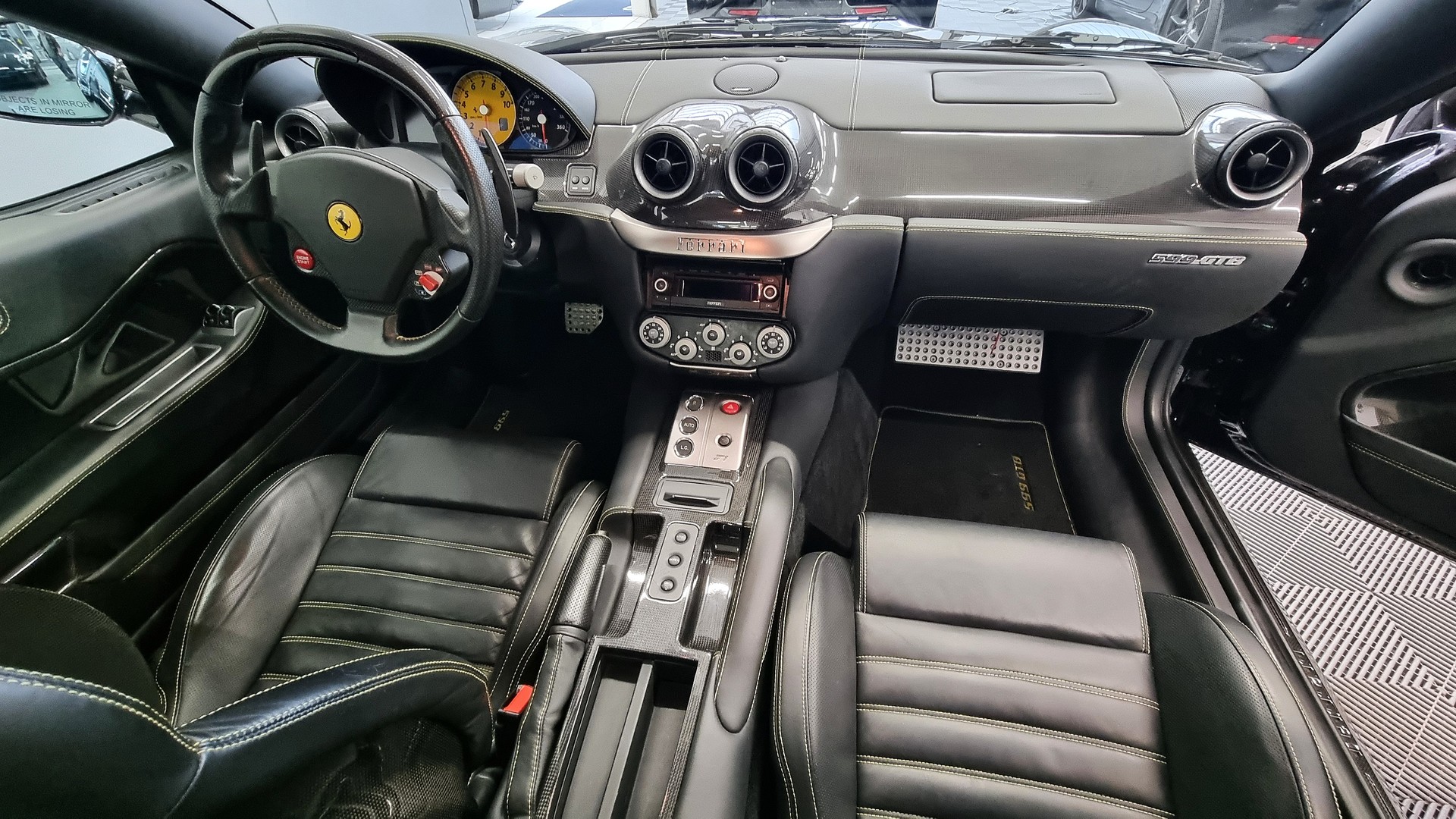 FERRARI 599 GTB FIORANO-image-9