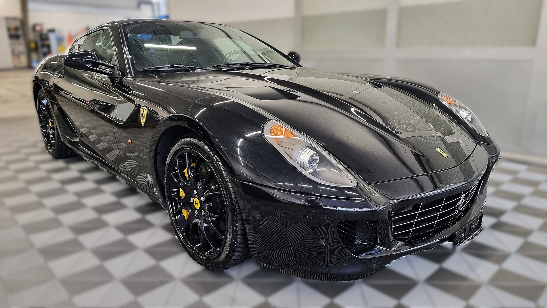 FERRARI 599 GTB FIORANO