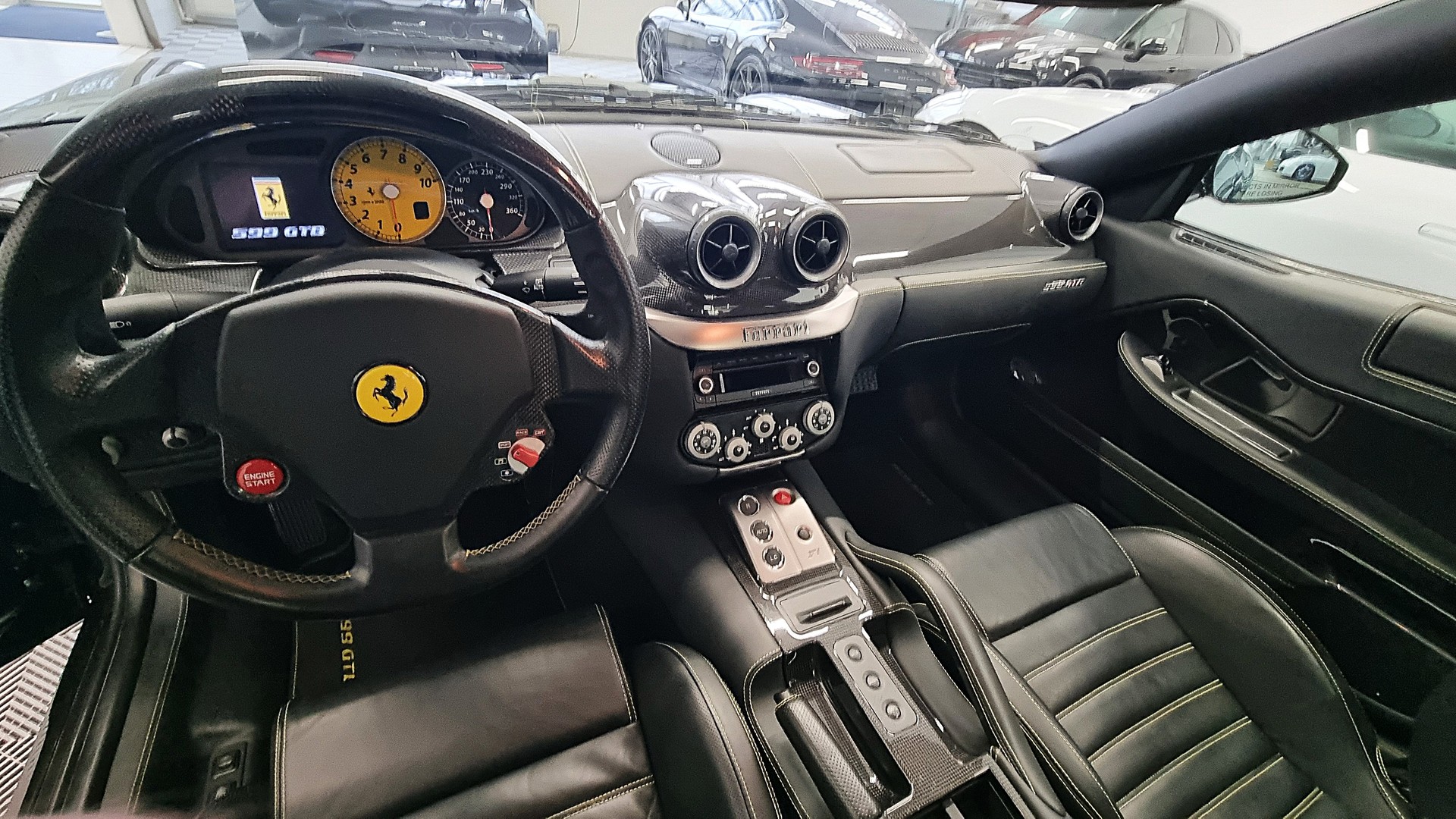 FERRARI 599 GTB FIORANO-image-7