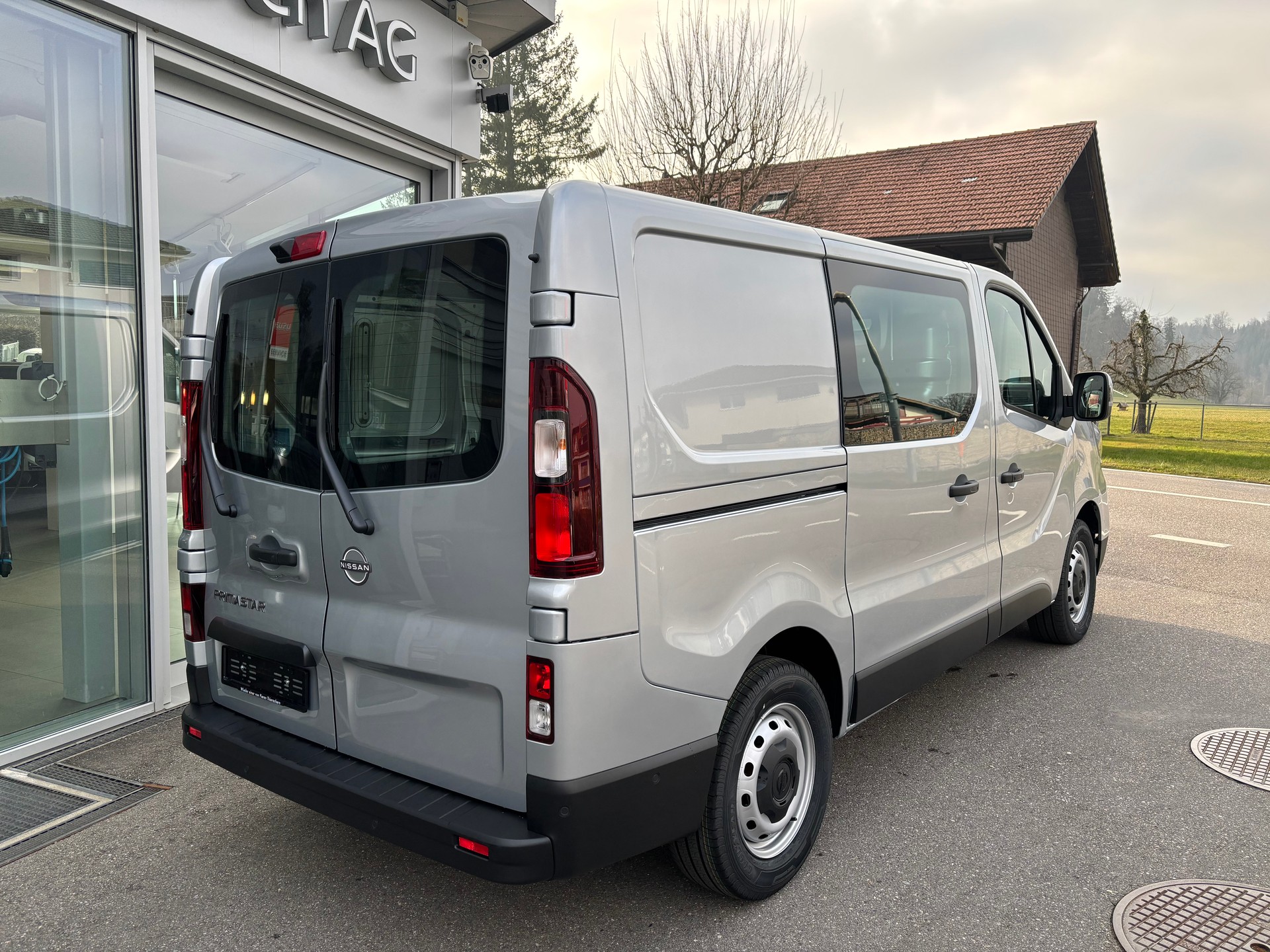 NISSAN Primastar 150 3.0L1H1 N-Connecta-image-3