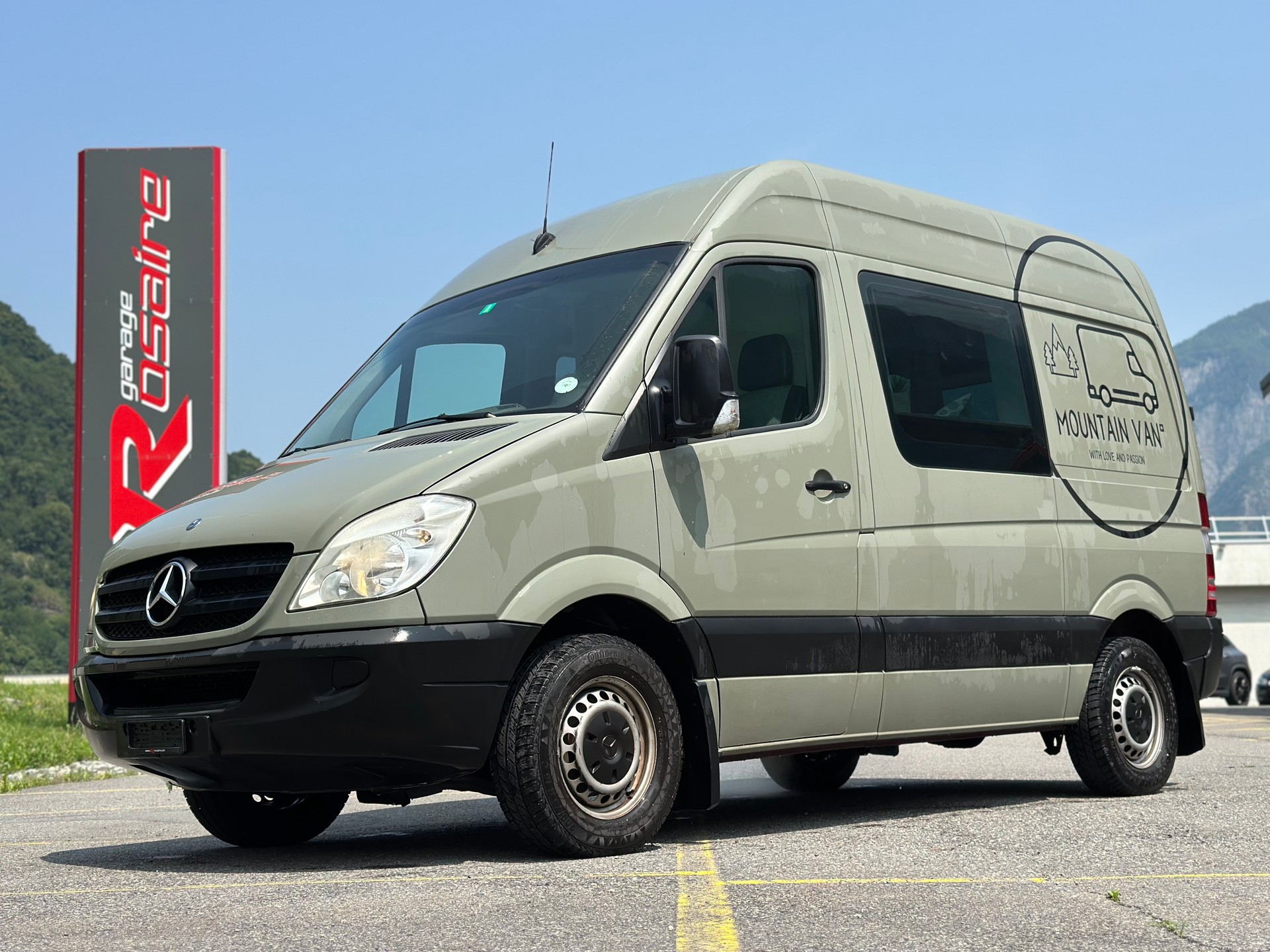 MERCEDES-BENZ SPRINTER 211 CDi