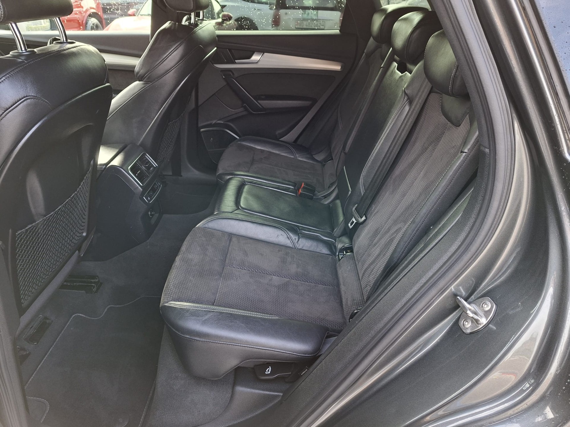 AUDI SQ5 3.0 TFSI quattro S-tronic-image-12
