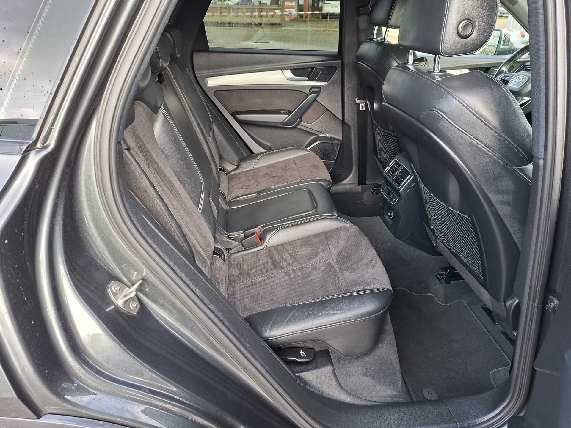 AUDI SQ5 3.0 TFSI quattro S-tronic-image-10