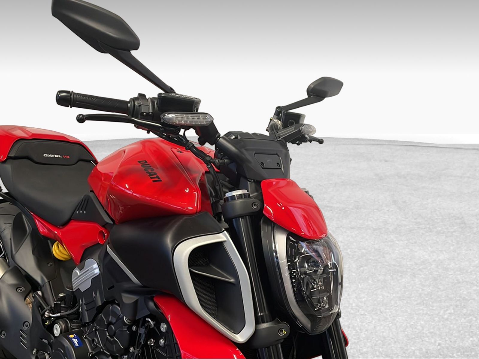 DUCATI 1160 Diavel V4 ABS-image-8