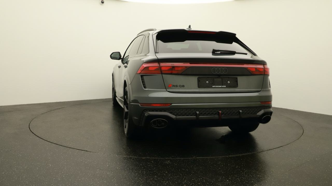AUDI RSQ8 performance quattro-showroom-element-3