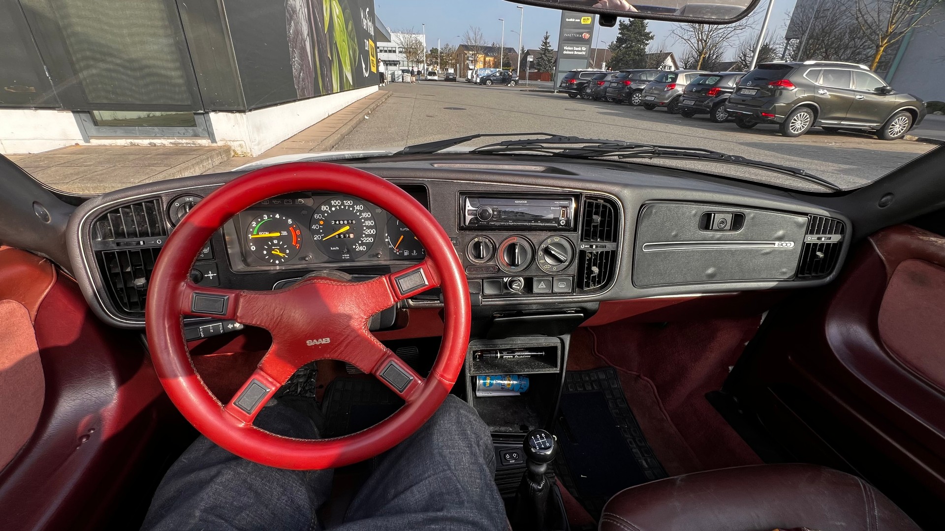 SAAB 900 2.0 turbo 16-image-8