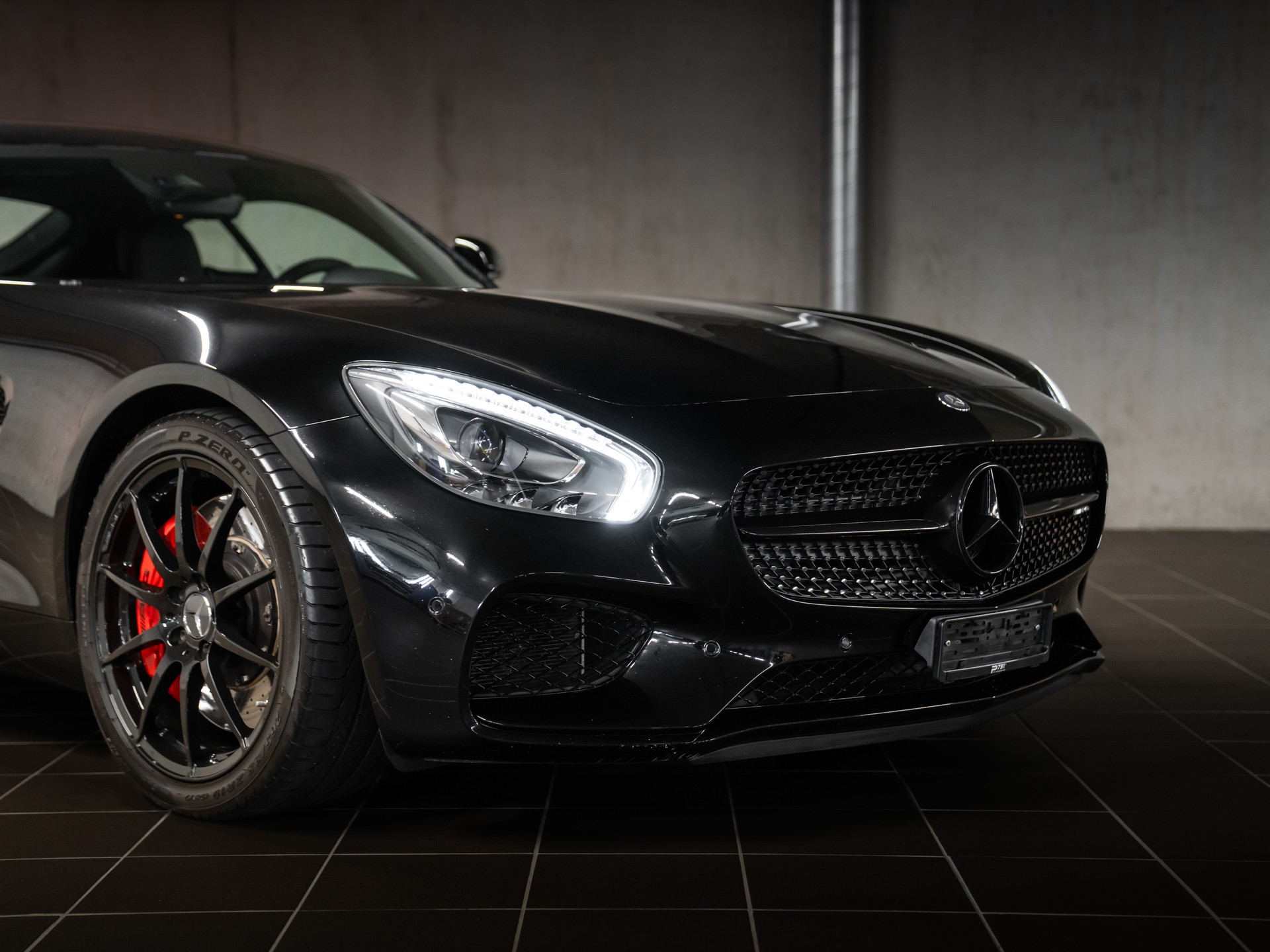 MERCEDES-BENZ AMG GT S Speedshift DCT-image-1