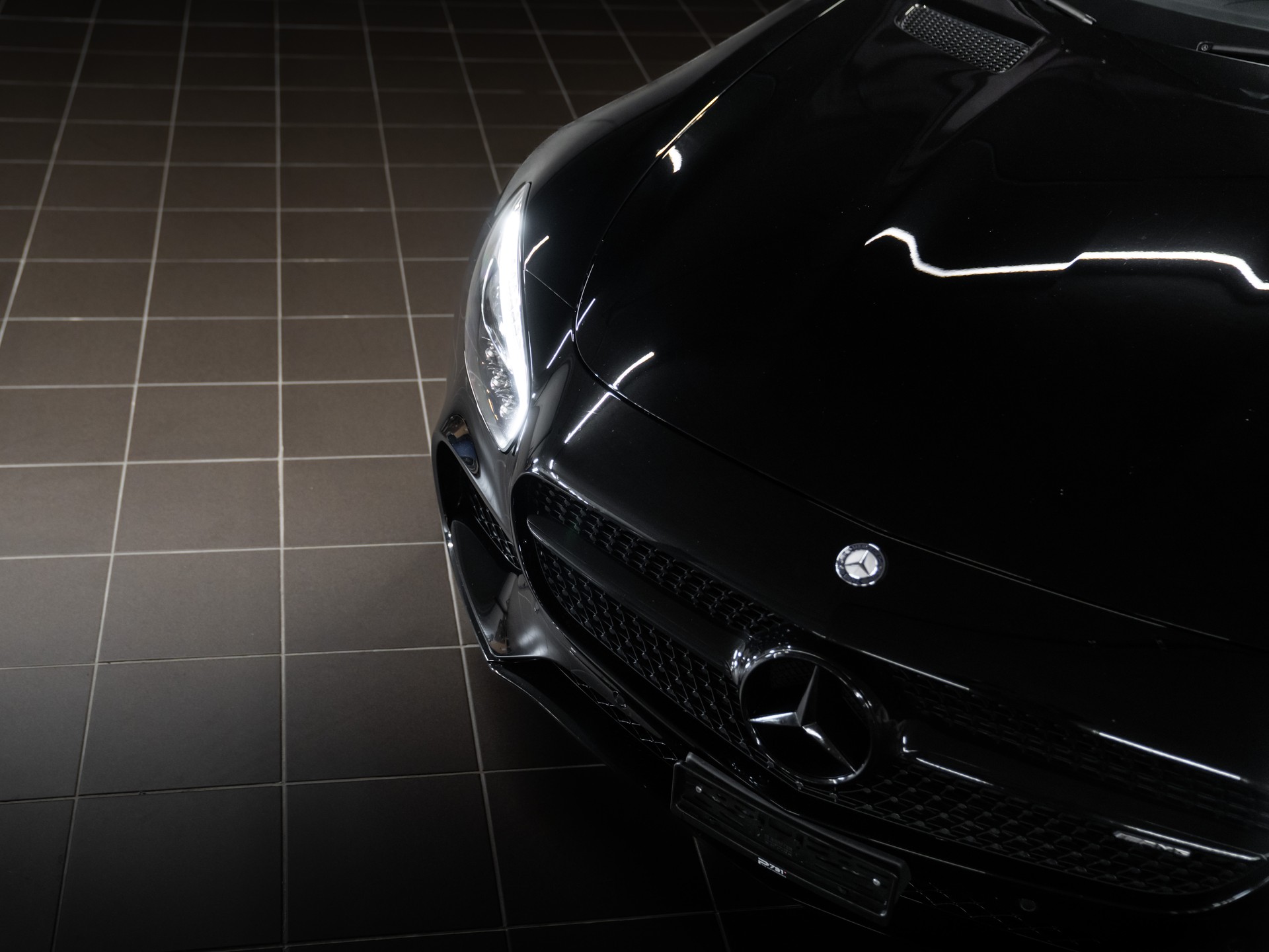 MERCEDES-BENZ AMG GT S Speedshift DCT-image-4