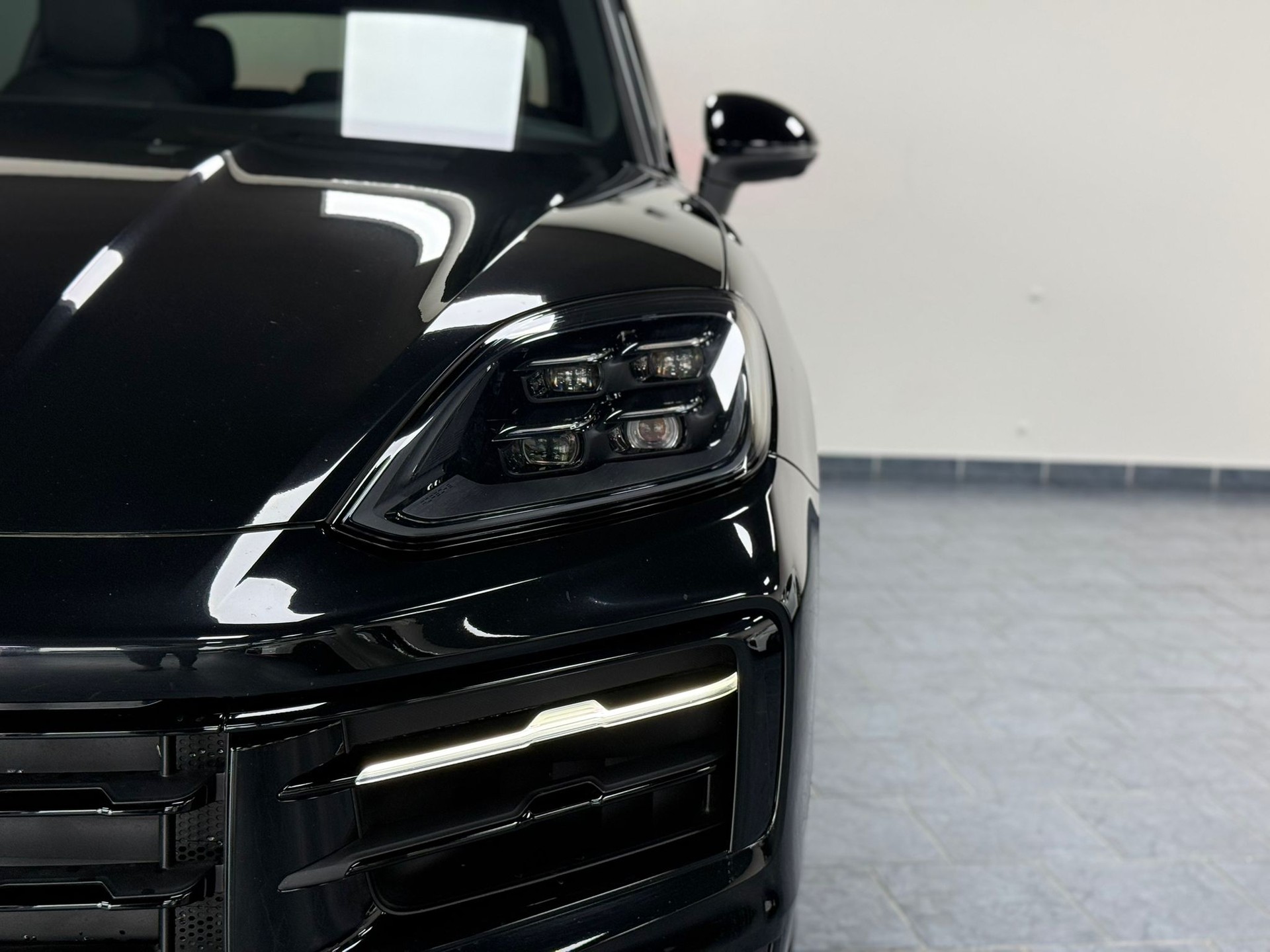 PORSCHE Cayenne Tiptronic-image-8