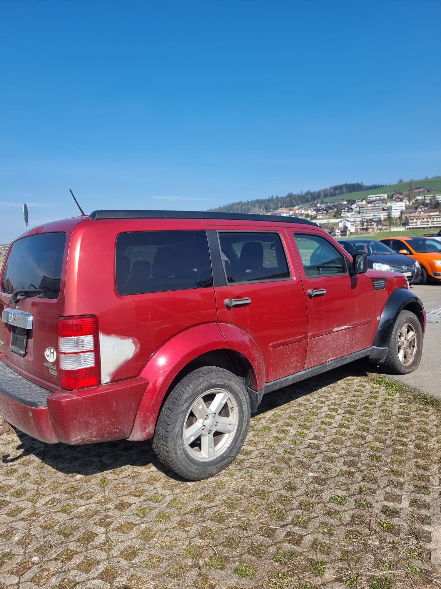 DODGE Nitro 2.8 CRD R/T Automatic-image-4