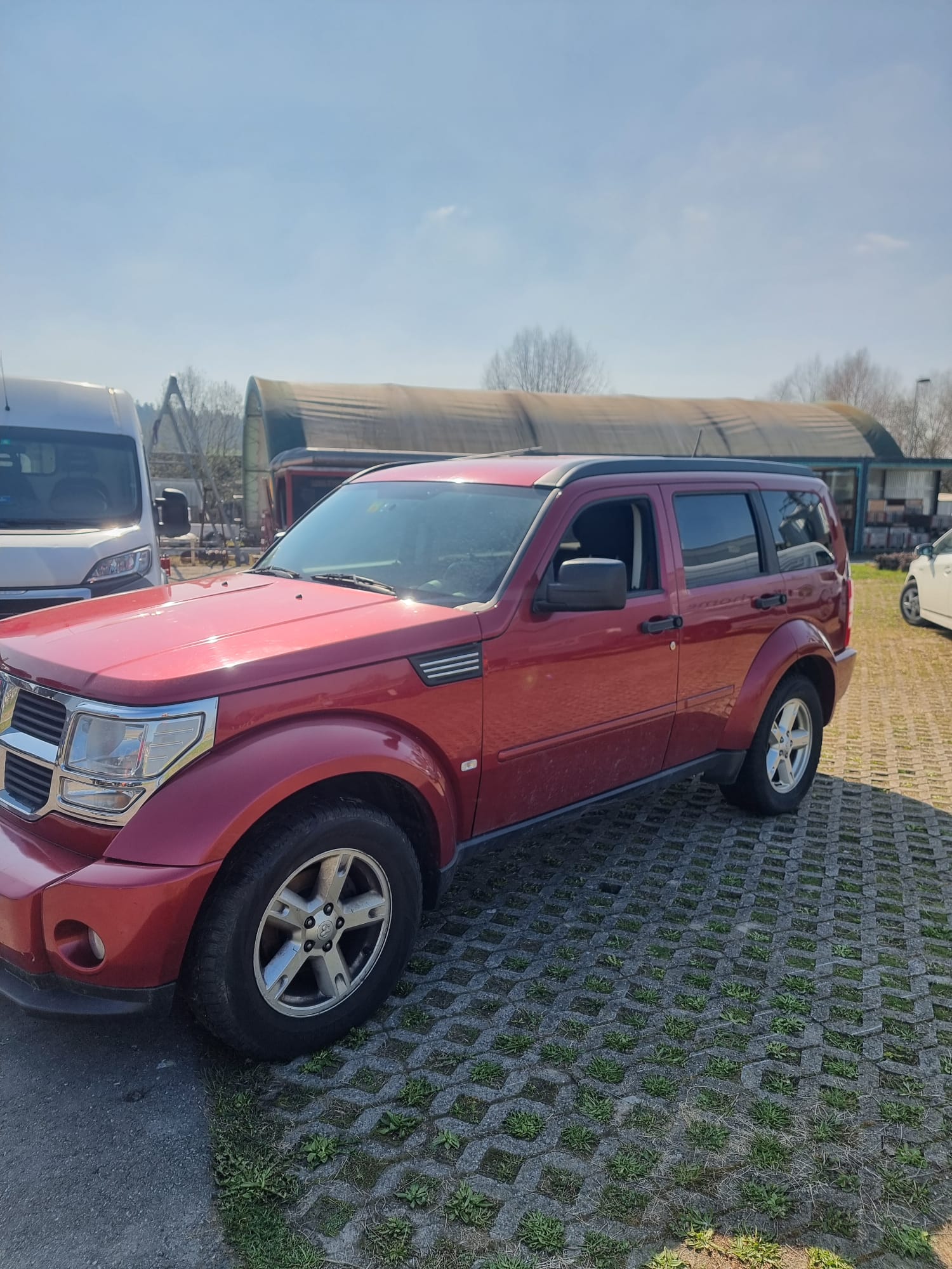 DODGE Nitro 2.8 CRD R/T Automatic-image-1