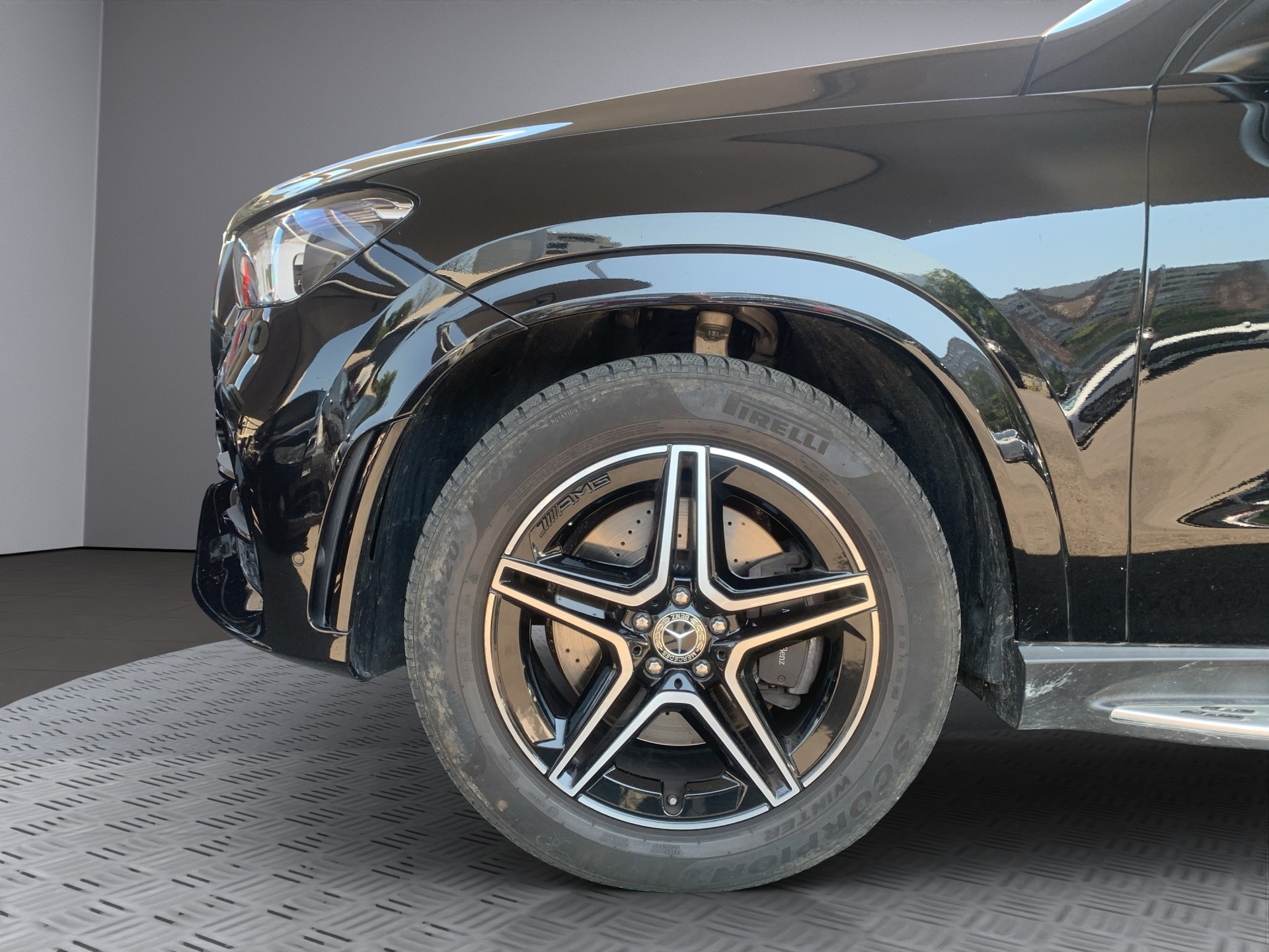 MERCEDES-BENZ GLE 300 d 4Matic AMG Line 9G-Tronic-image-8