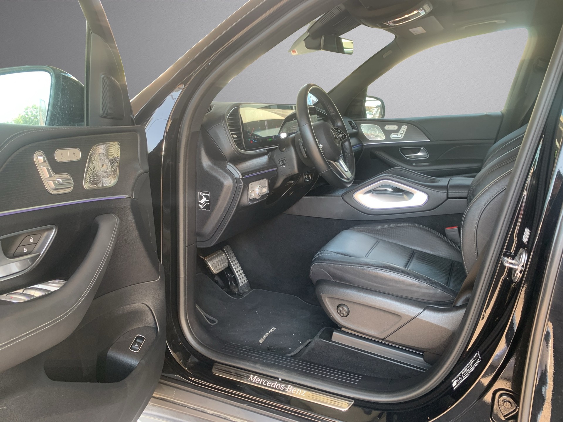 MERCEDES-BENZ GLE 300 d 4Matic AMG Line 9G-Tronic-image-10