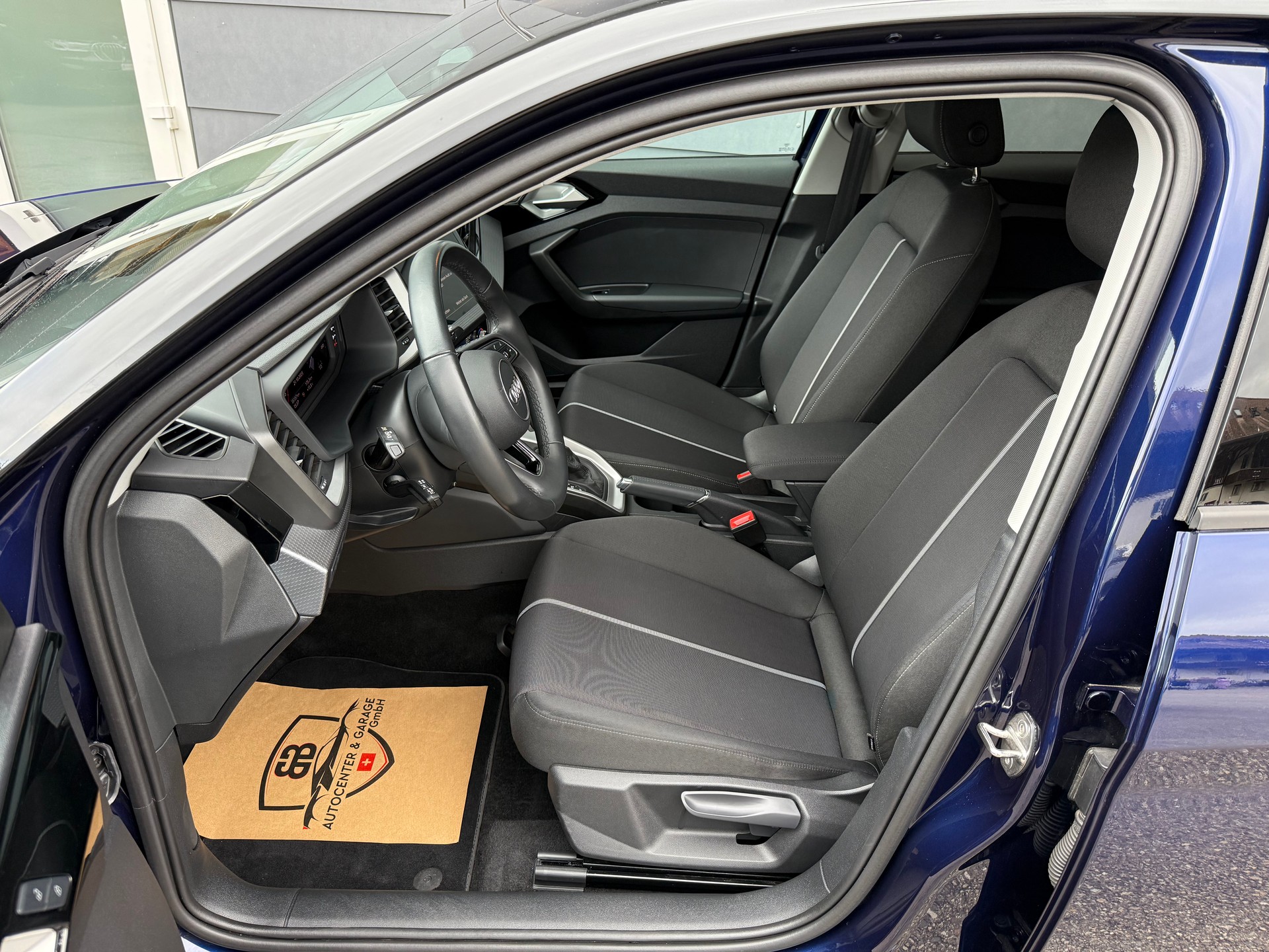 AUDI A1 Sportback 30 TFSI S-tronic °° 5 Jahre / 100'000 Hersteller Garantie °°-image-11
