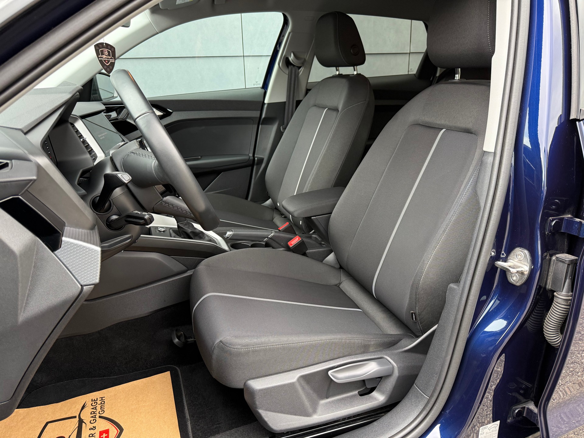 AUDI A1 Sportback 30 TFSI S-tronic °° 5 Jahre / 100'000 Hersteller Garantie °°-image-12
