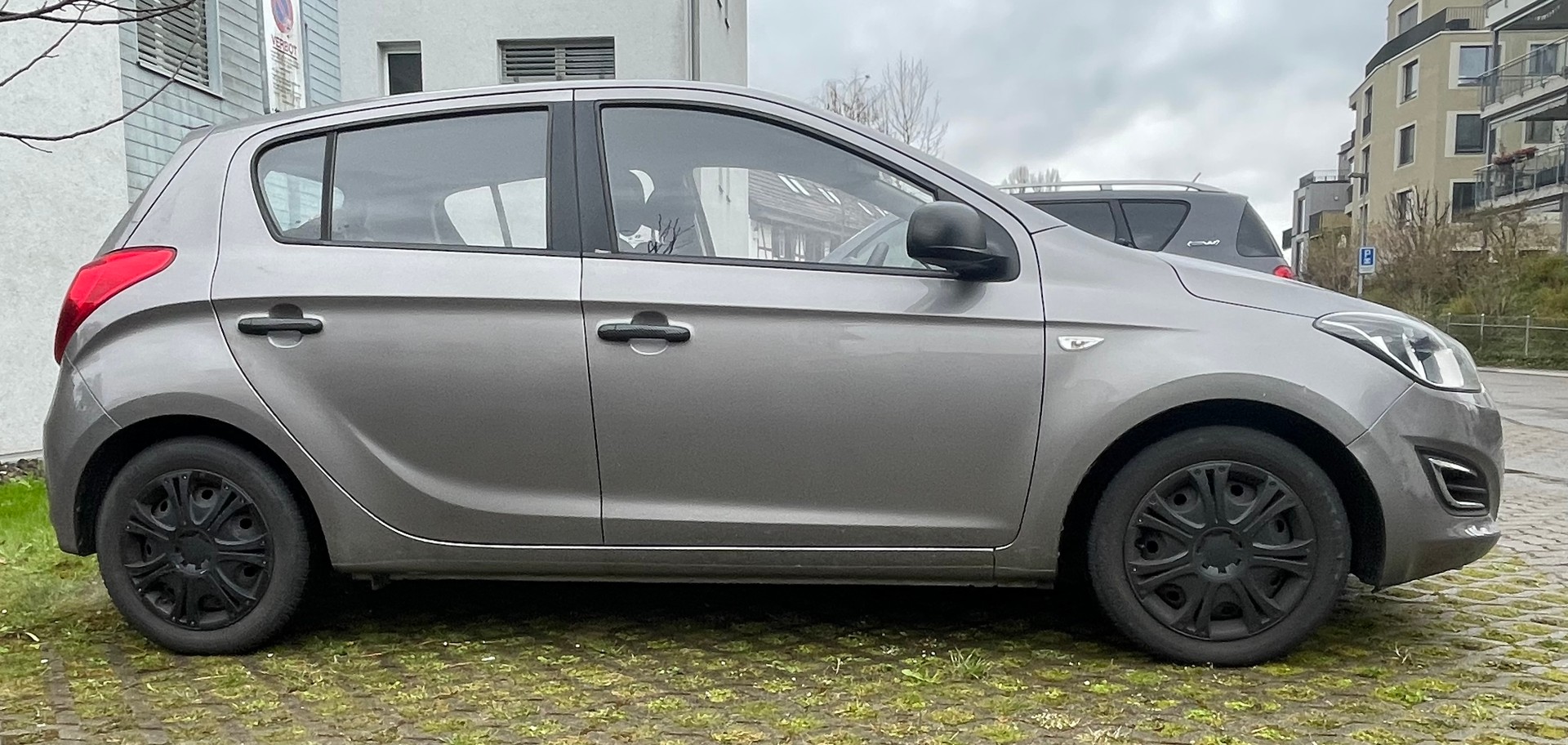 HYUNDAI i20 1.2 Comfort-image-2
