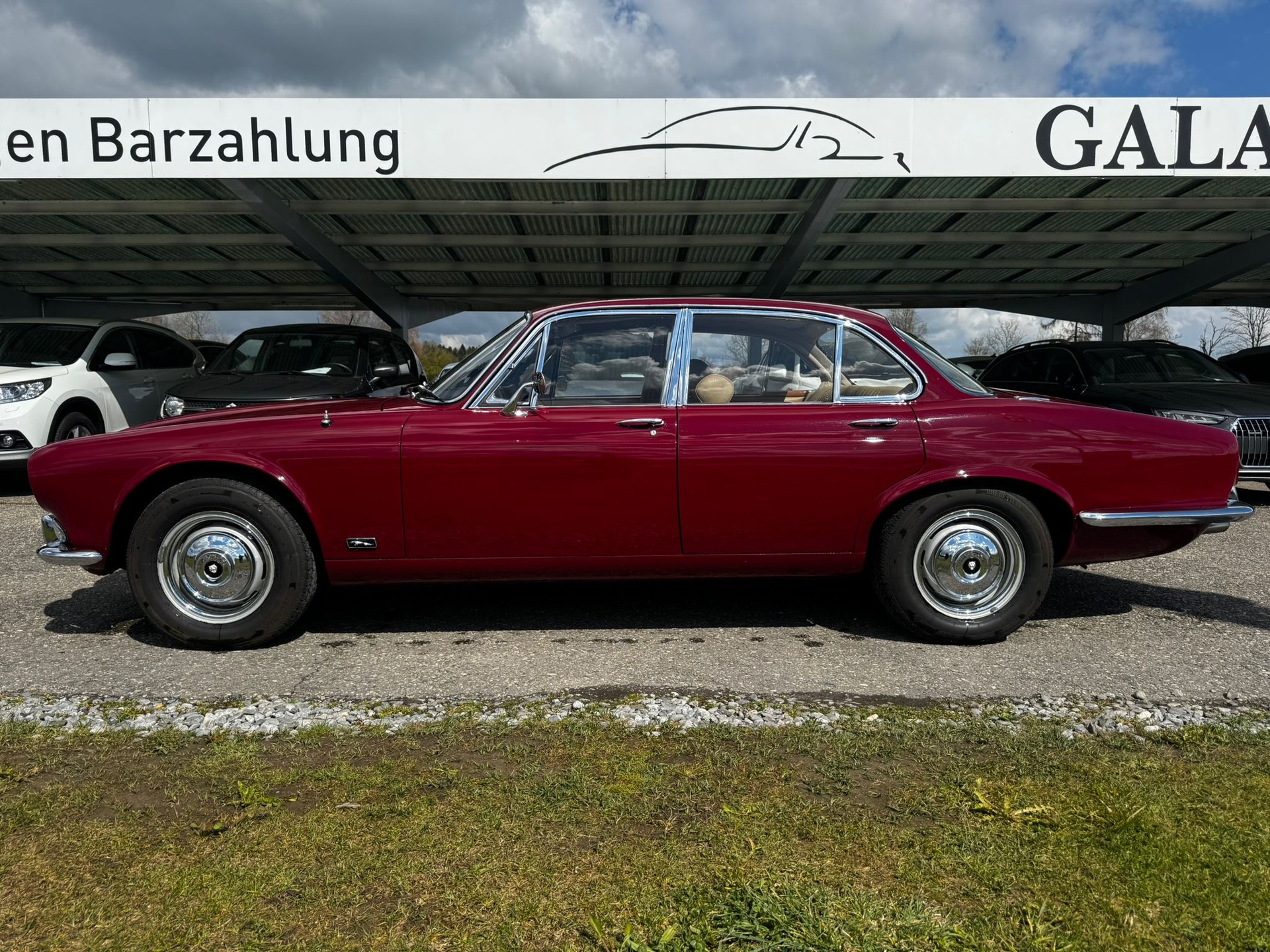 JAGUAR 6 2.8 L-image-6