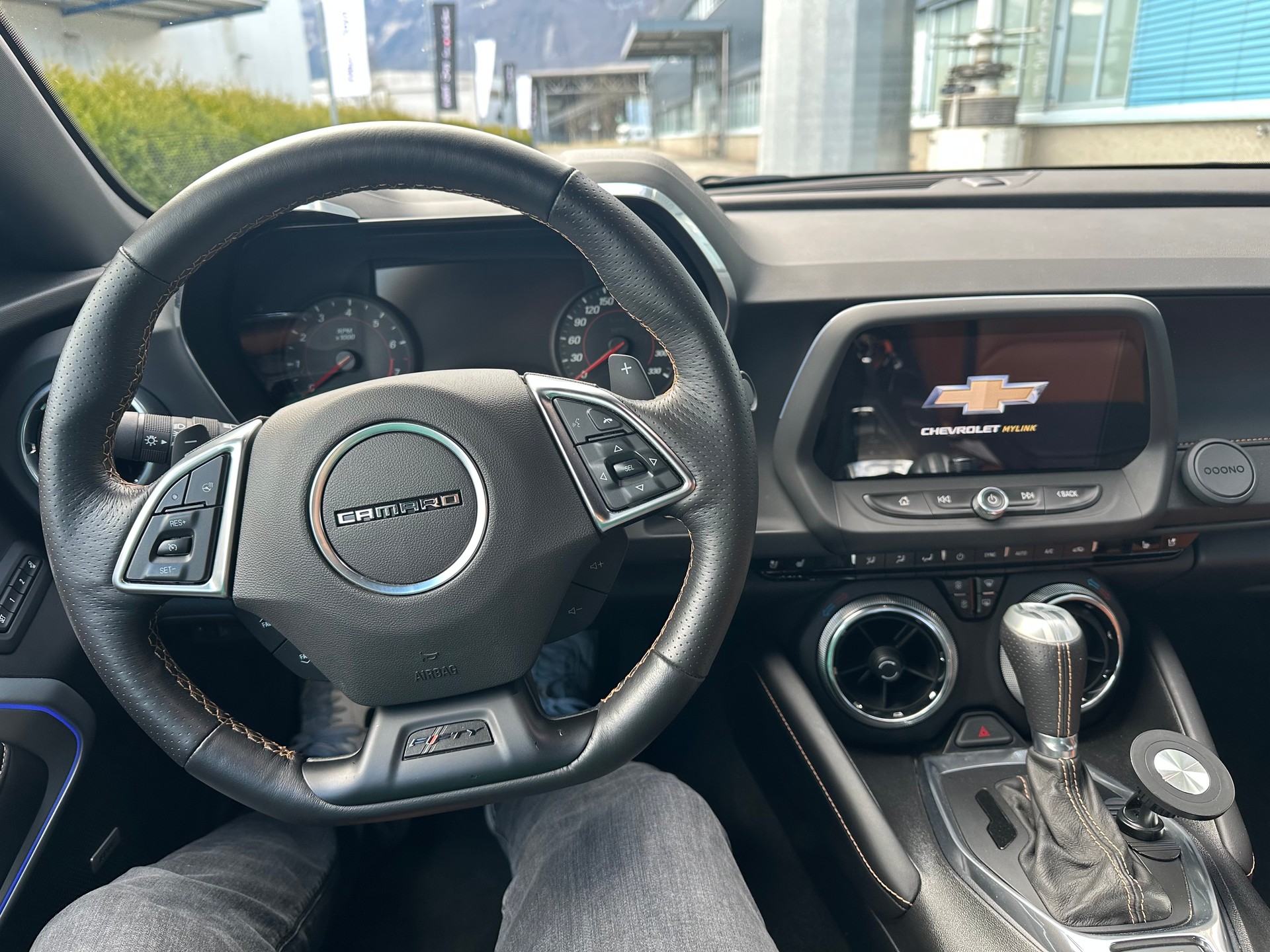 CHEVROLET Camaro 6.2 Coupé 50th Ann. Edition Automatic-image-8