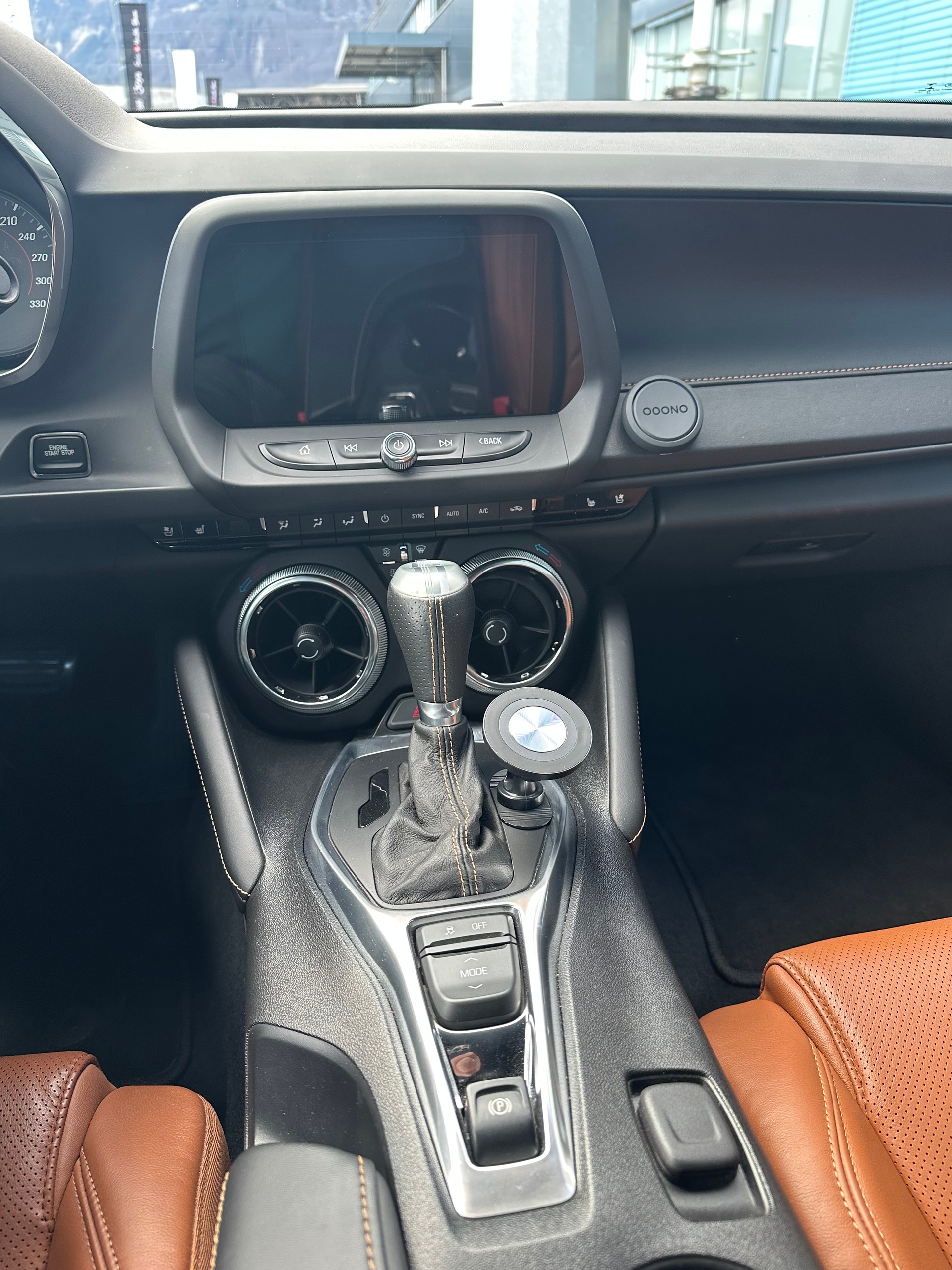 CHEVROLET Camaro 6.2 Coupé 50th Ann. Edition Automatic-image-9