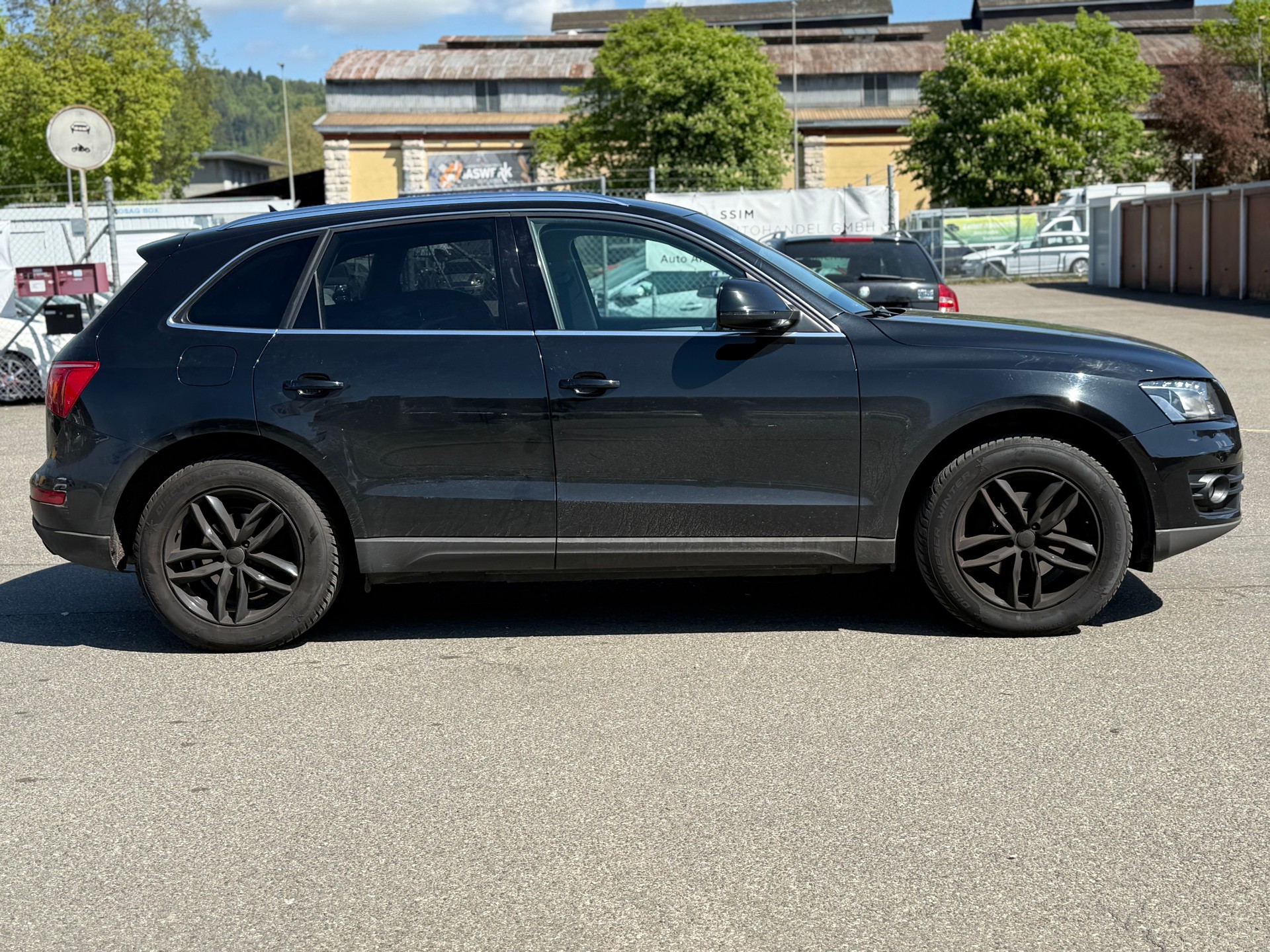 AUDI Q5 2.0 TFSI quattro-image-3