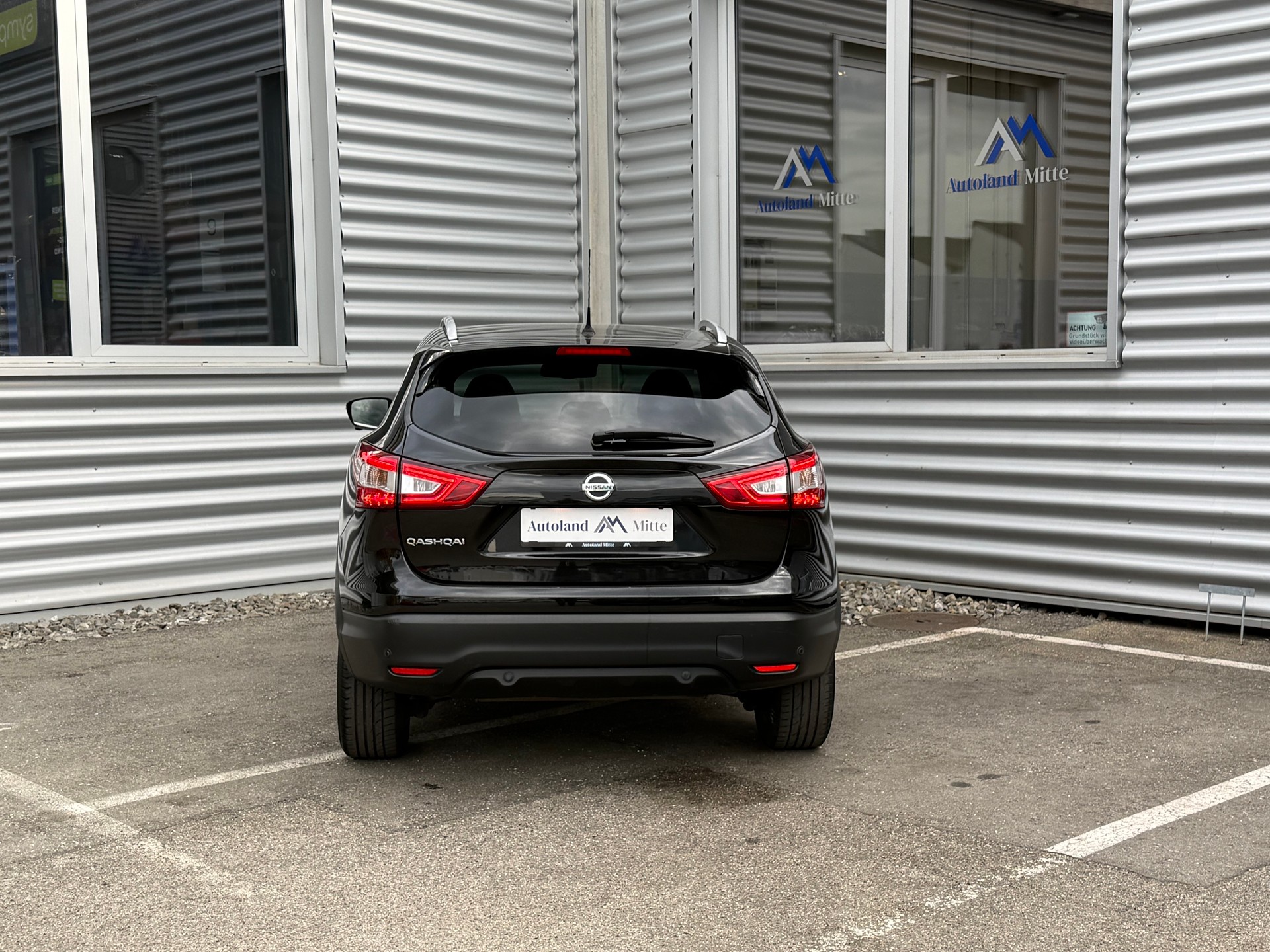 NISSAN Qashqai 1.6 DIG-T 360°-showroom-element-3