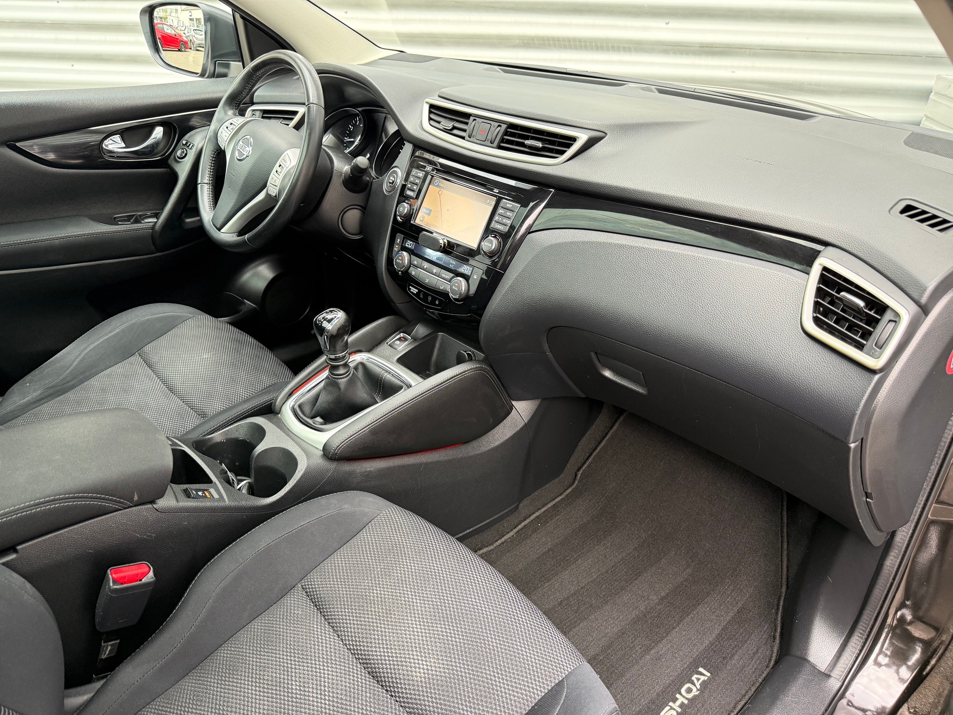 NISSAN Qashqai 1.6 DIG-T 360°-image-7