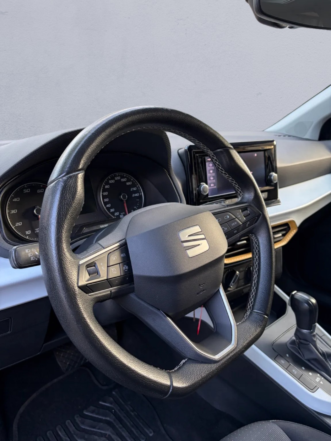 SEAT Arona 1.0 TSI Eco FR DSG-image-9