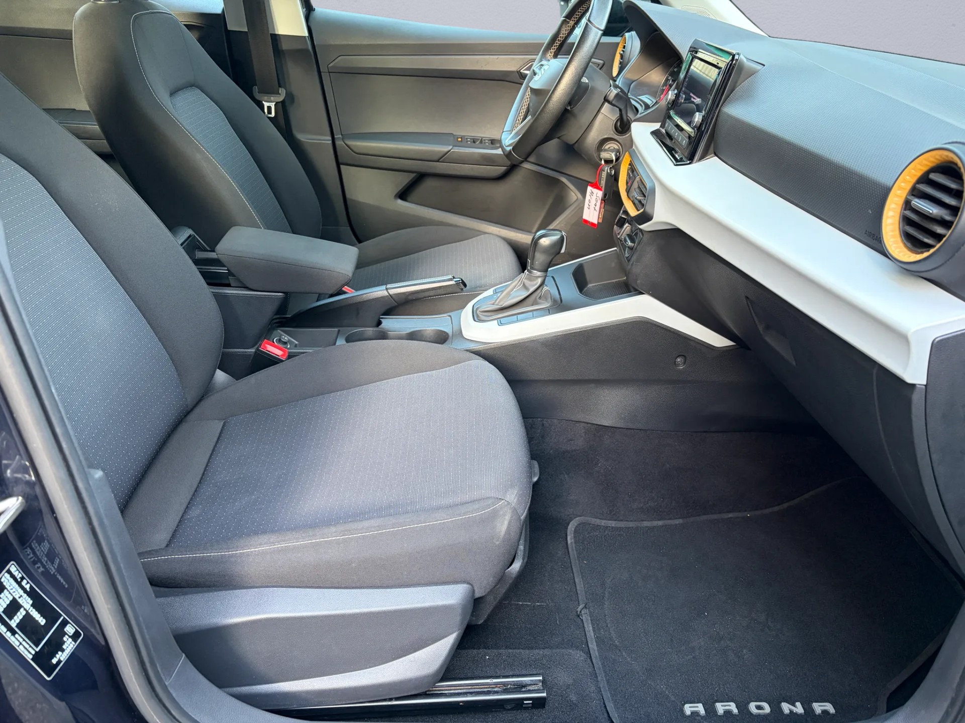 SEAT Arona 1.0 TSI Eco FR DSG-image-12
