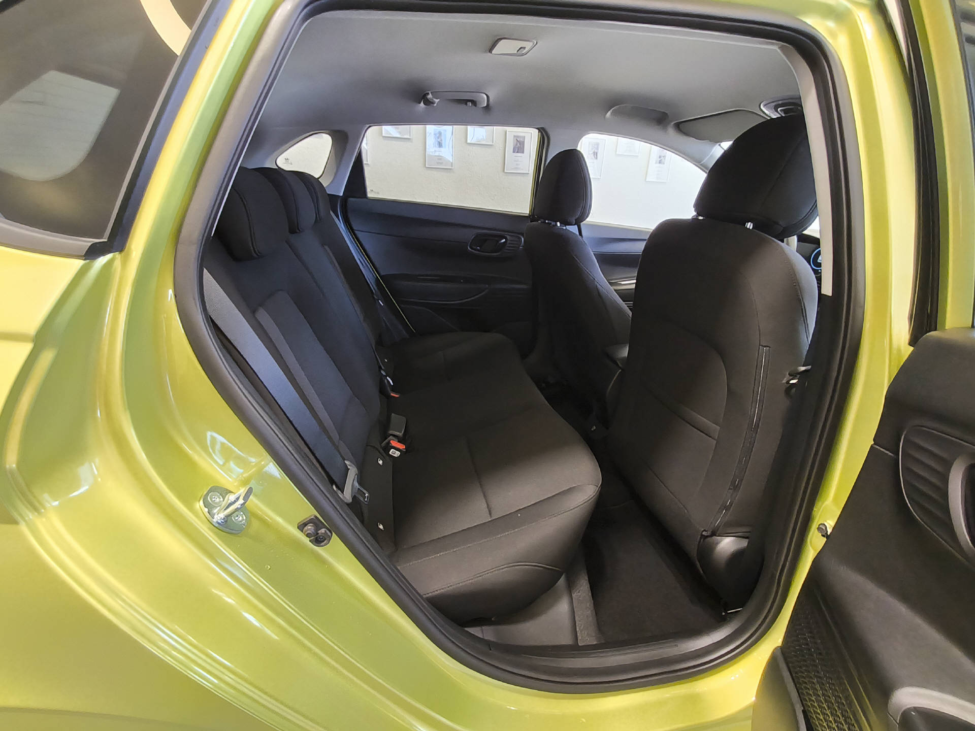 HYUNDAI i20 1.0 T-GDi Amplia-image-16