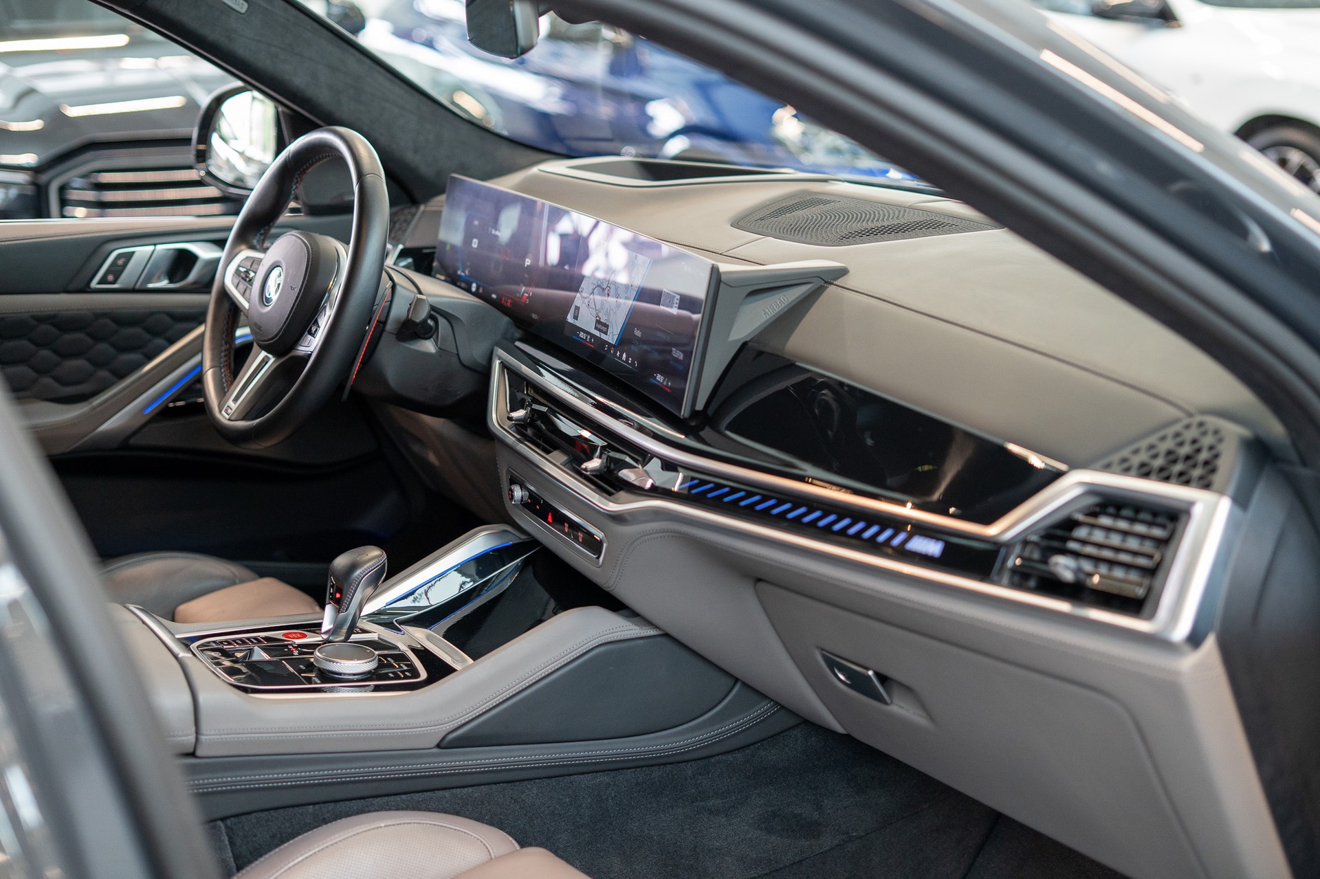 BMW X6 M Competition / 360°Kamera / Harman/Kardon /-image-16