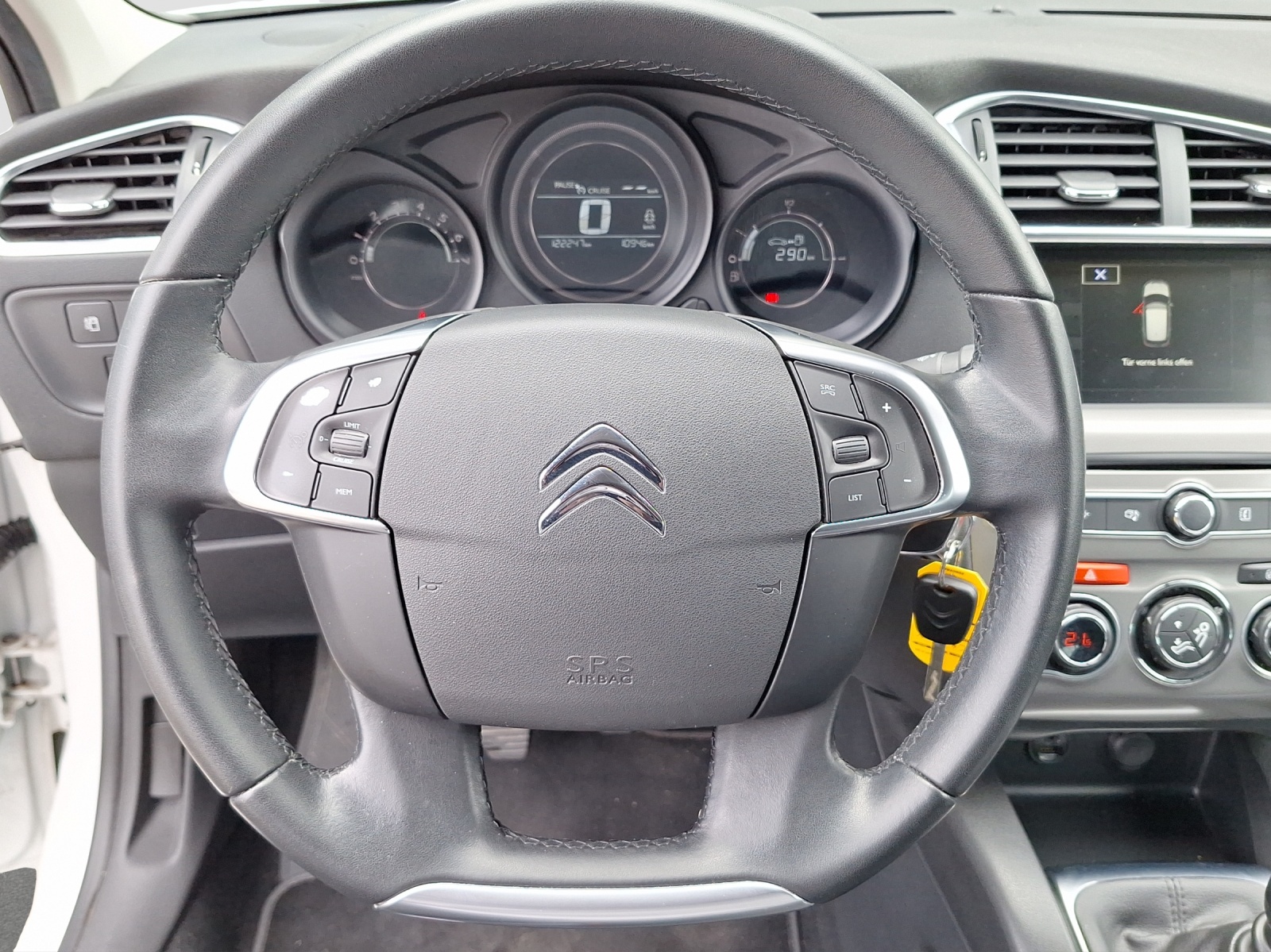 CITROEN C4 1.6 BlueHDi 120 Feel-image-13