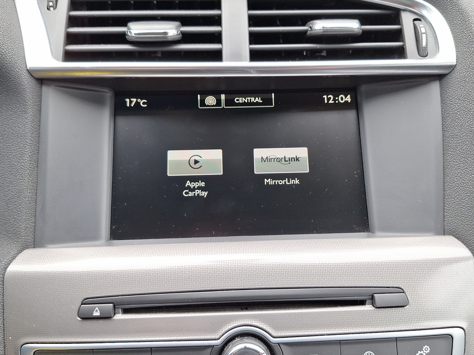 CITROEN C4 1.6 BlueHDi 120 Feel-image-18