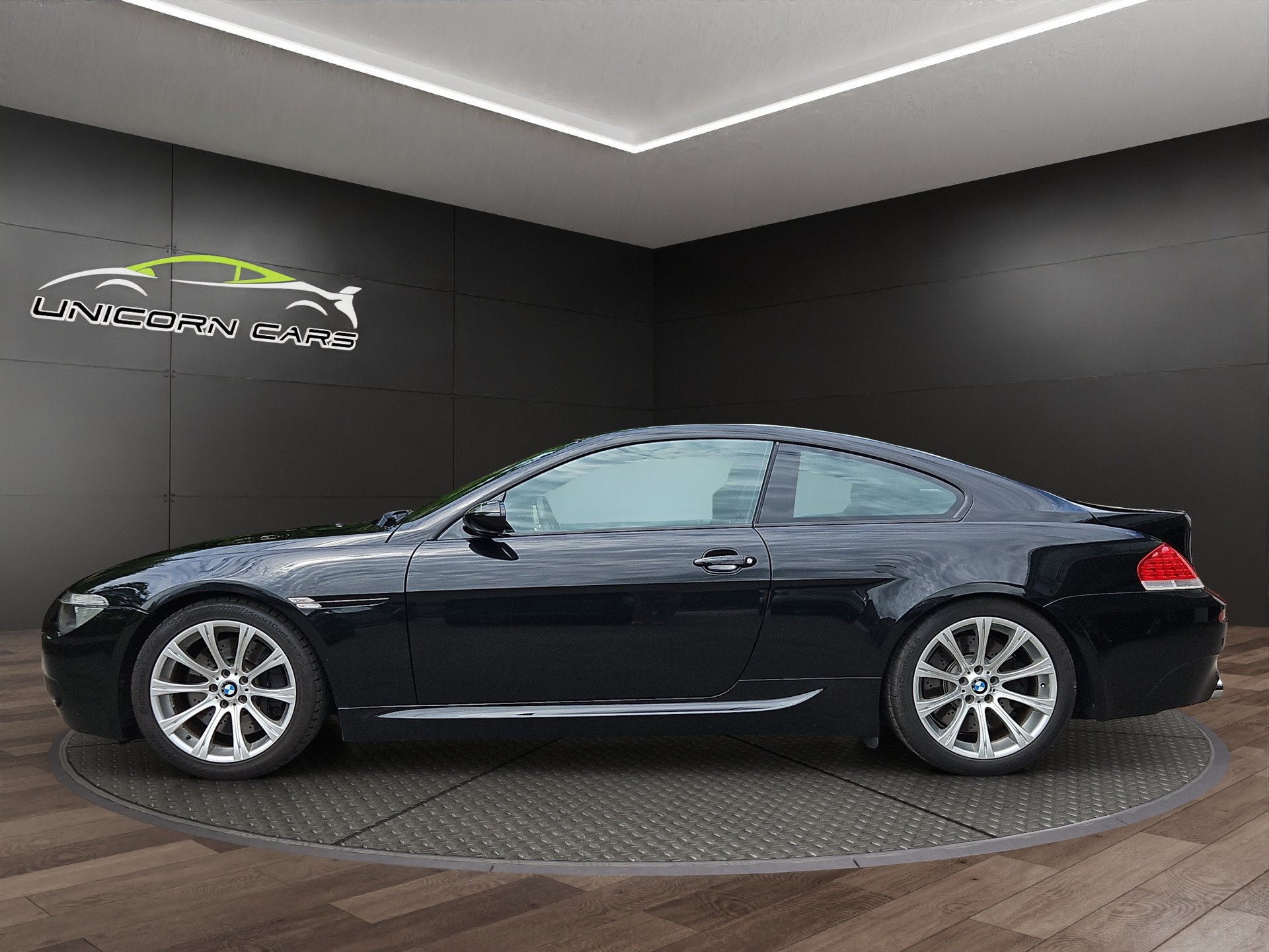BMW M6-image-6