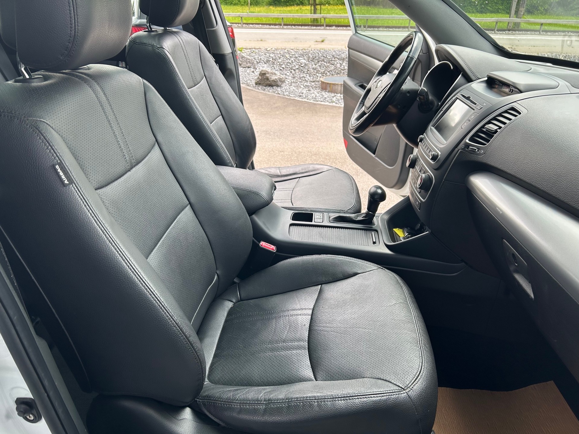 KIA Sorento 2.2 CRDI Style Automatic-image-11