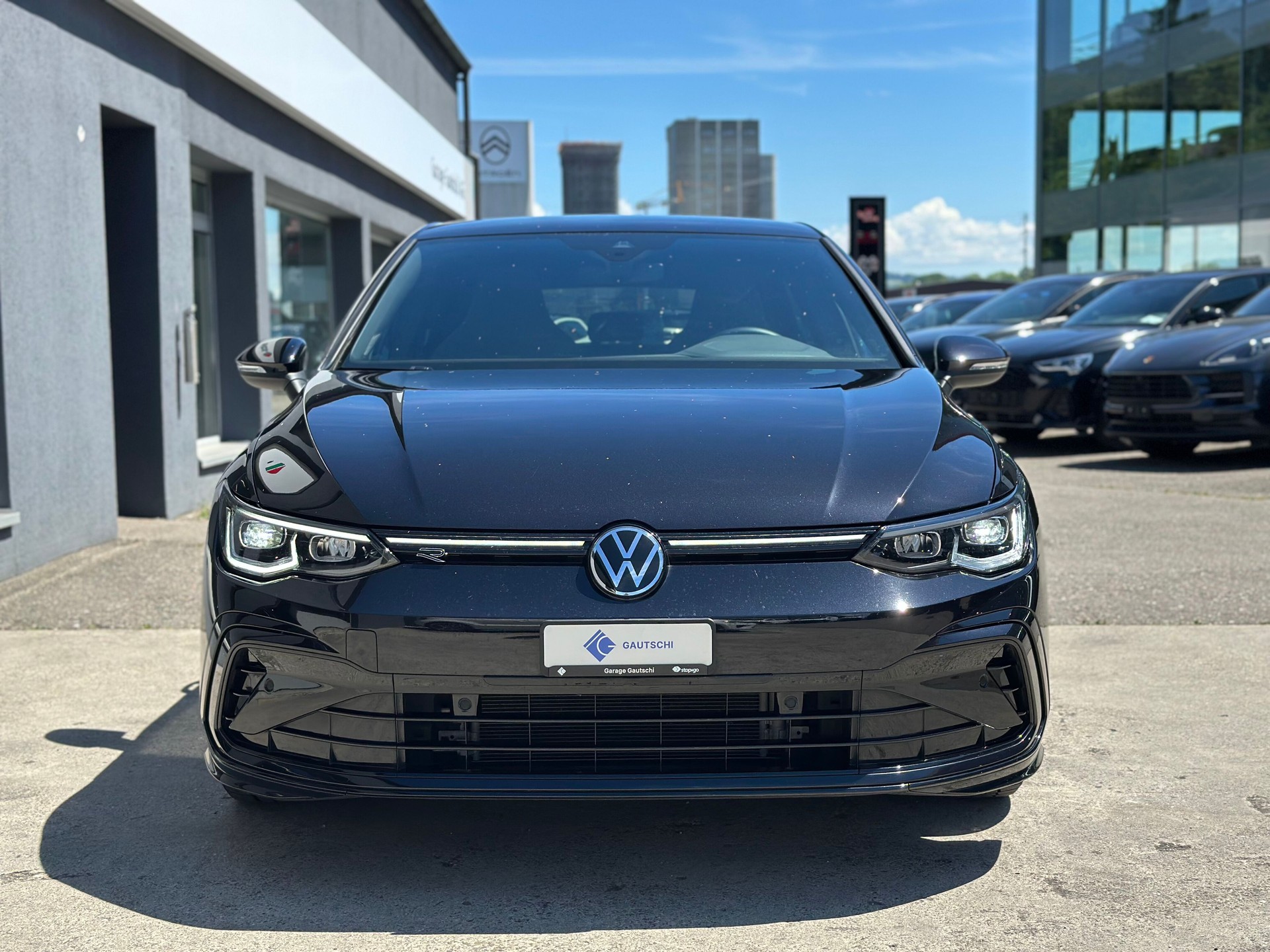 VW Golf 1.5 eTSI mHEV ACT R-Line DSG-image-1