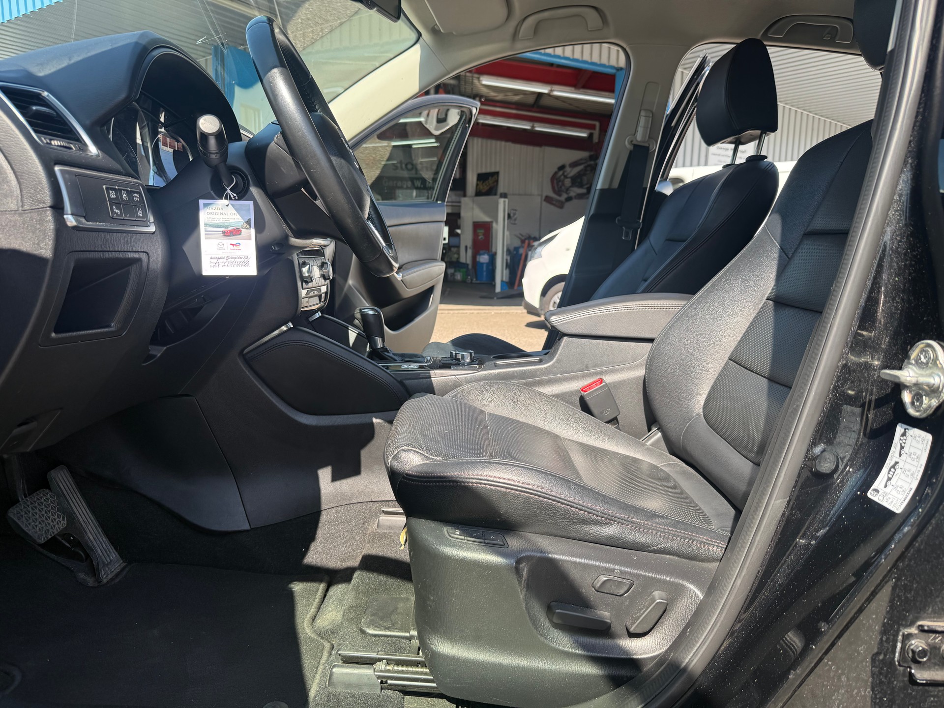 MAZDA CX-5 2.5 Revolution AWD Skyactive-G Automatic-image-8