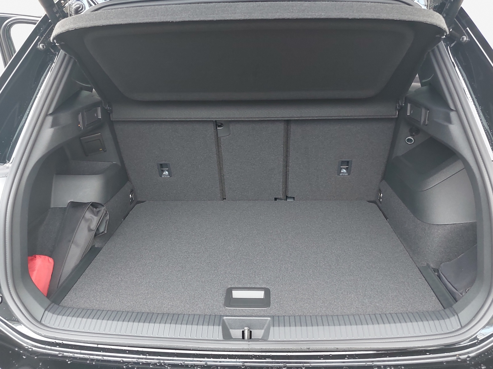 VW Tiguan 2.0 TSI DSG R-Line Plus 4Motion-image-12