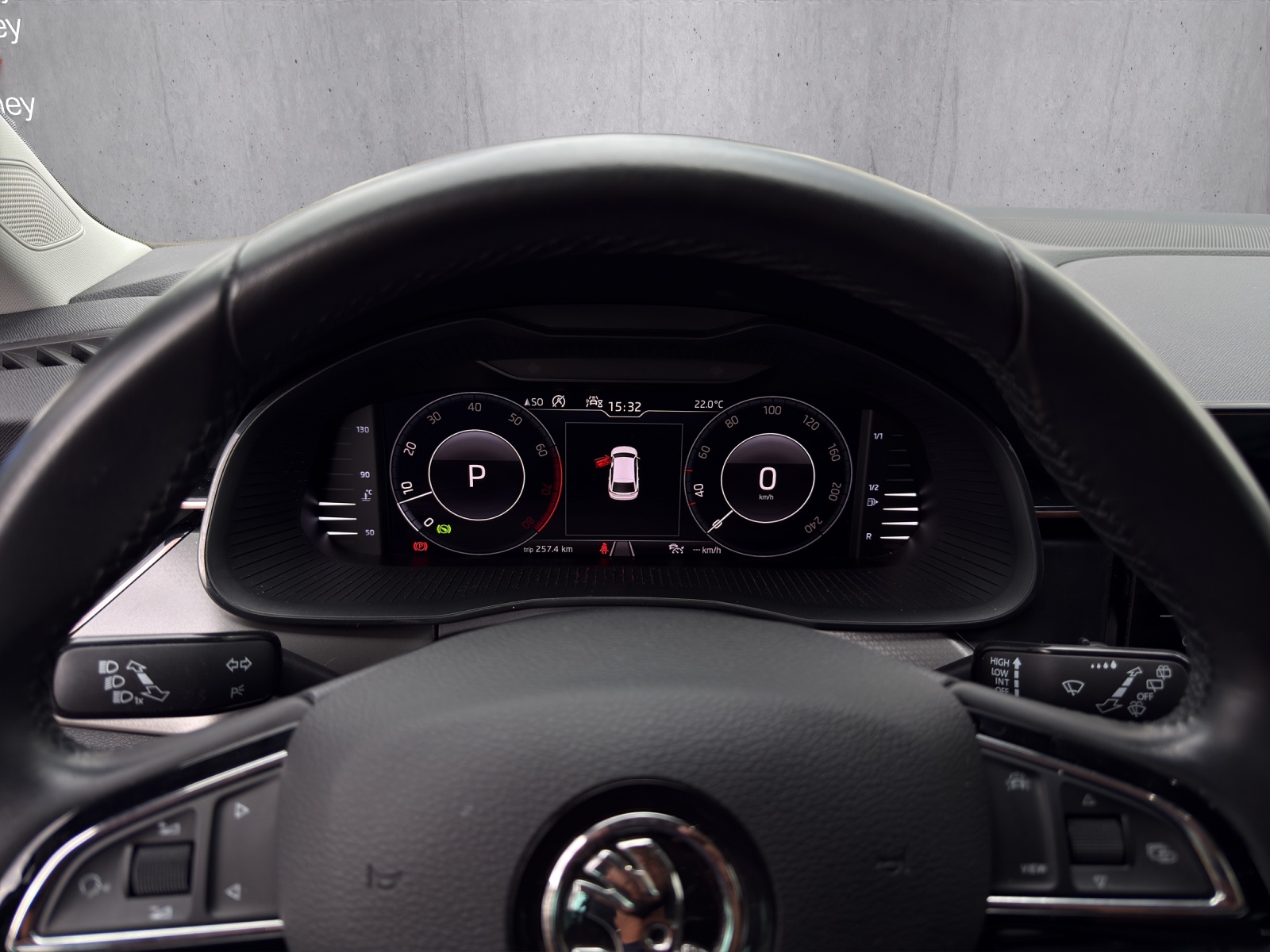 SKODA Scala 1.5 TSI ACT Style-image-15