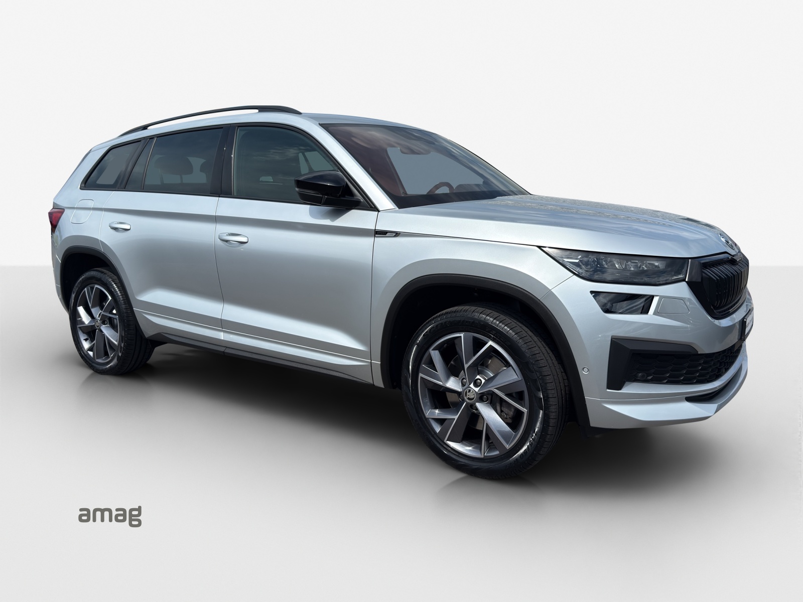 SKODA Kodiaq 2.0 TSI 4x4 SportLine-image-5