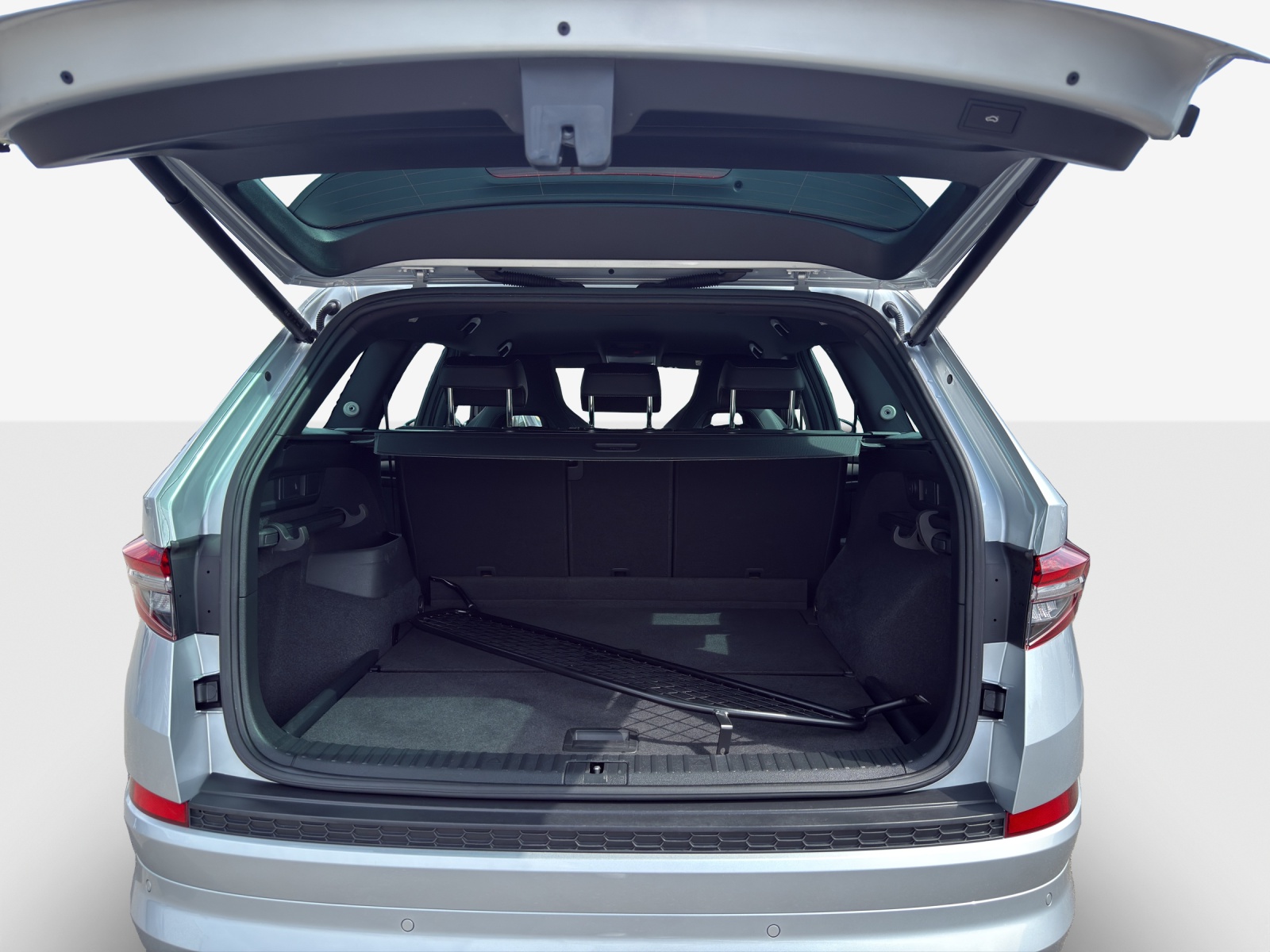 SKODA Kodiaq 2.0 TSI 4x4 SportLine-image-12