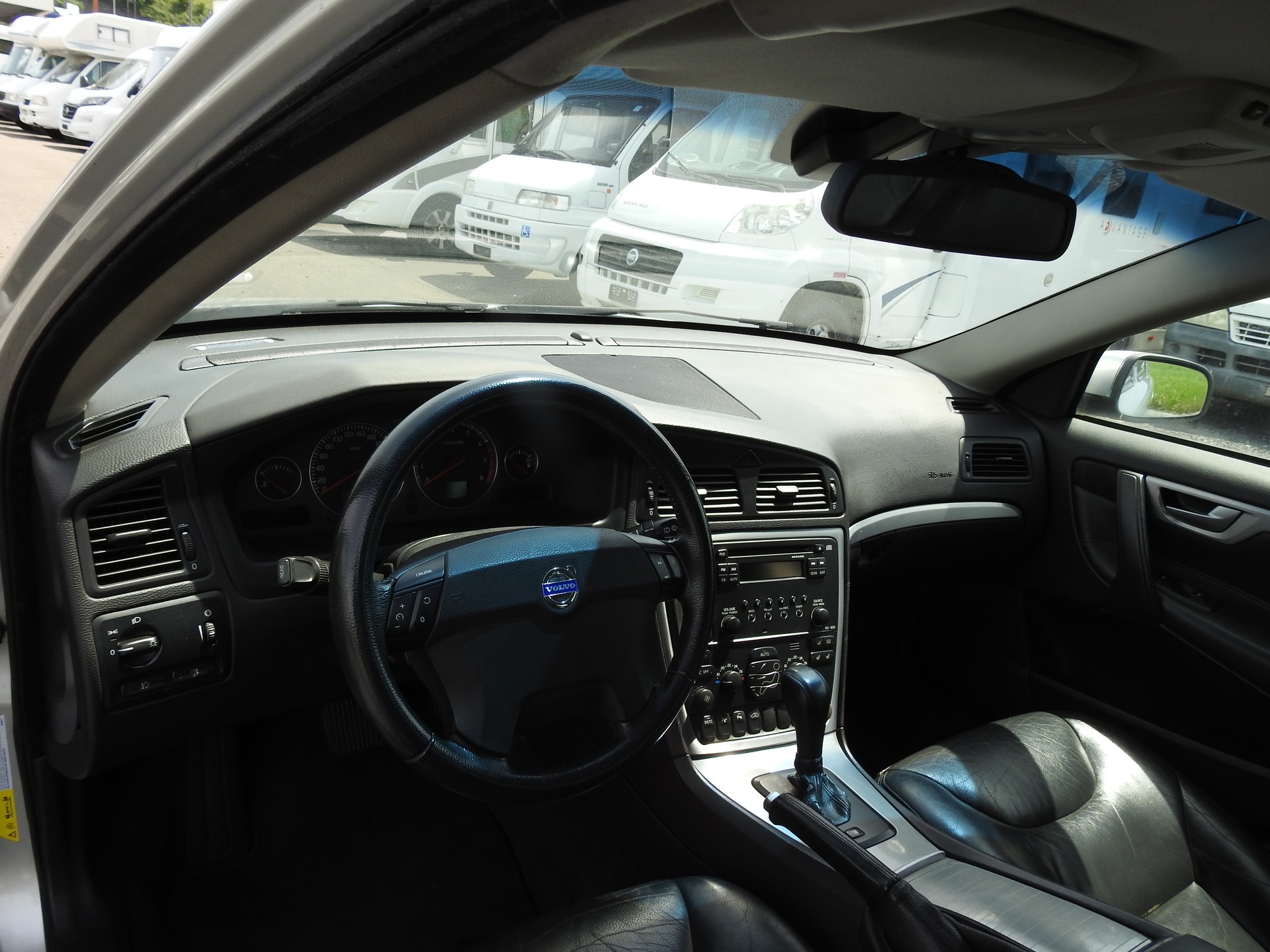 VOLVO V70 2.5T AWD Move-image-10