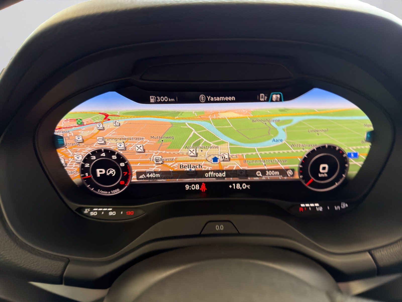 AUDI Q2 1.4 TFSI sport S-tronic-image-27