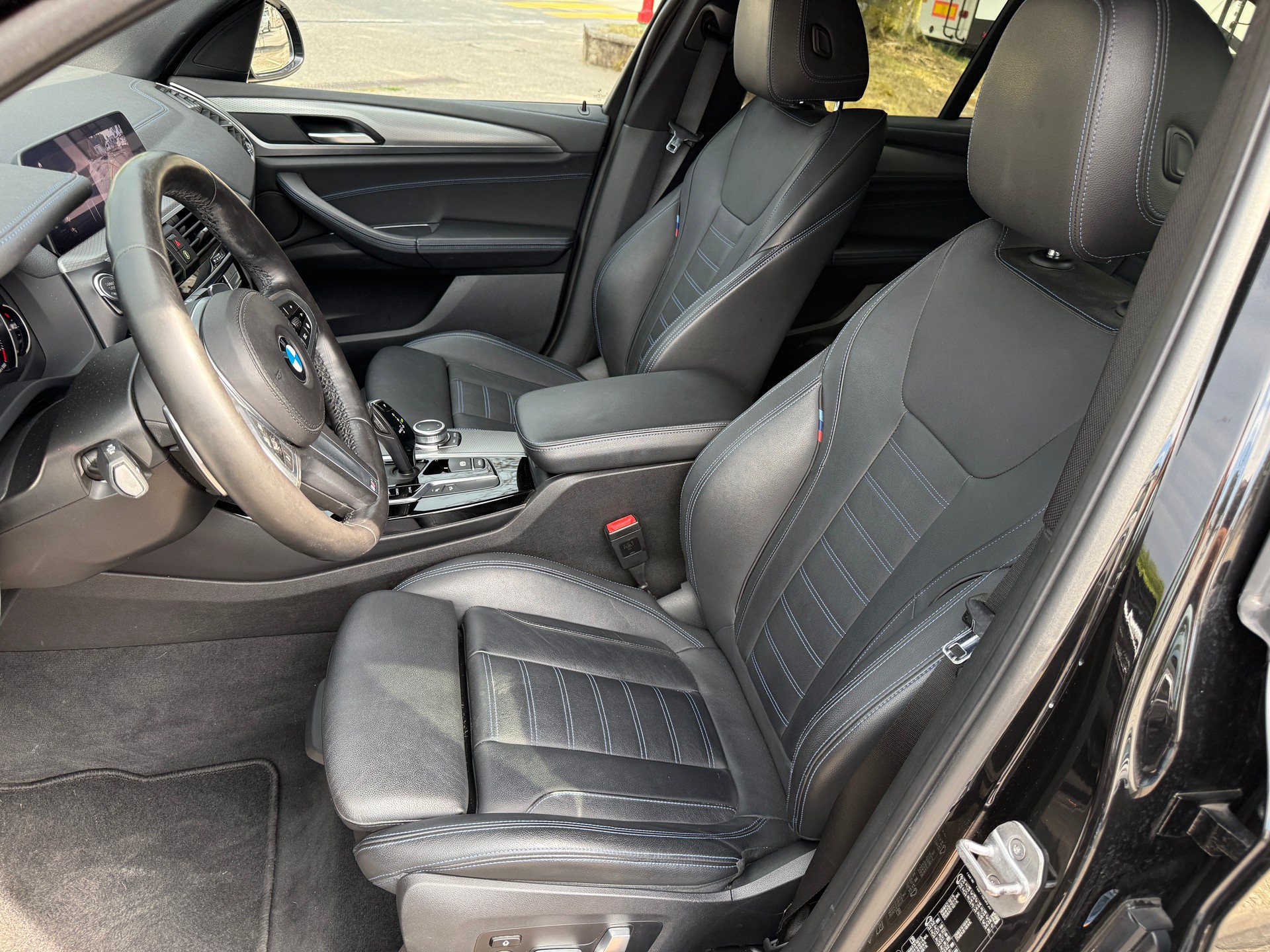 BMW X3 xDrive 20i M Sport Steptronic-image-9