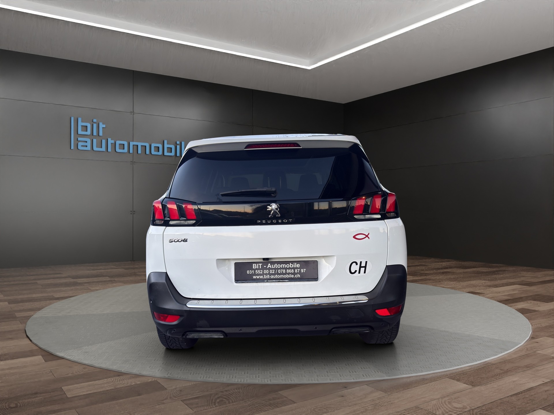 PEUGEOT 5008 1.6 BlueHDi Business Line ETA 7Plätzer-image-5