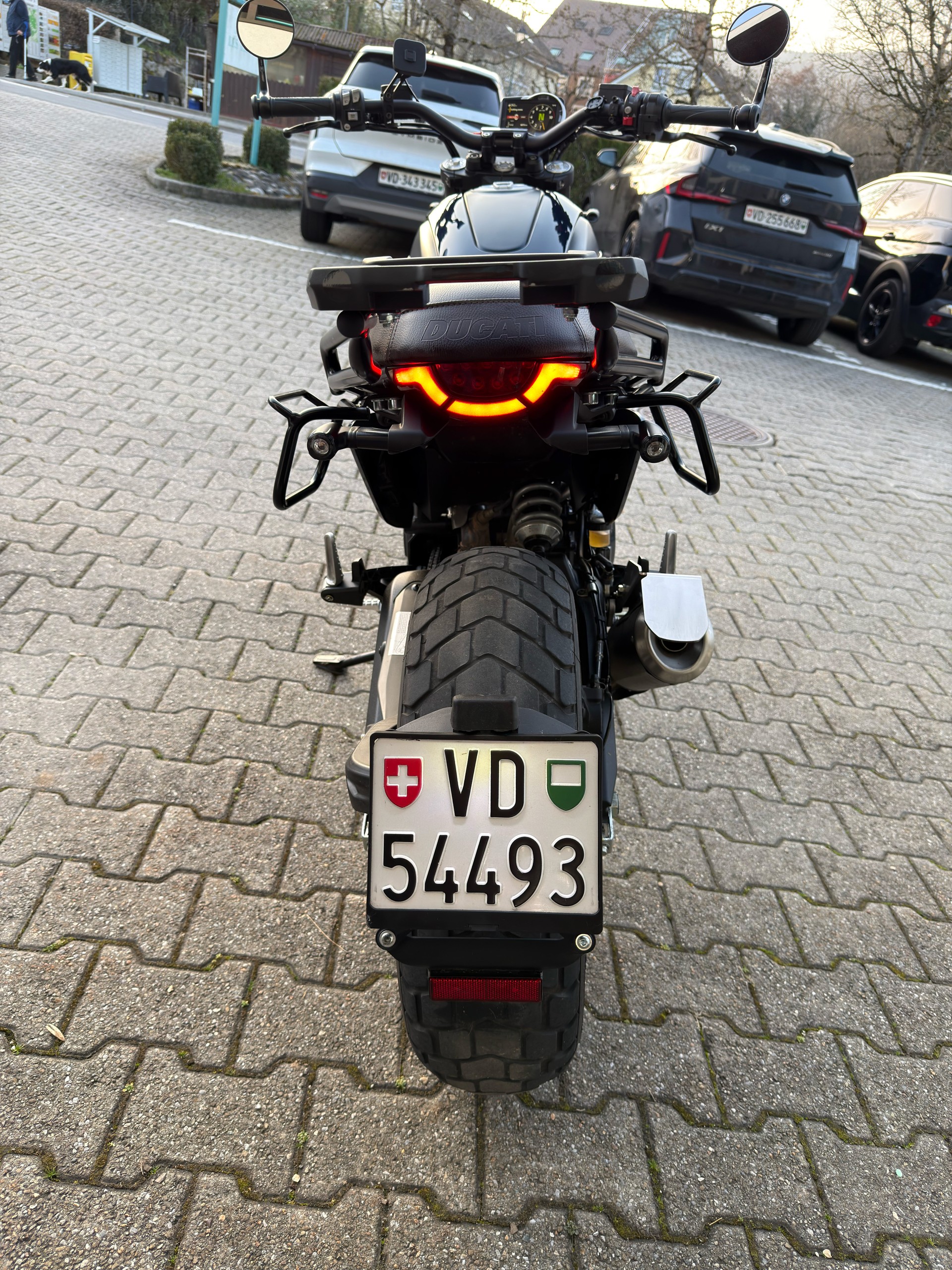 DUCATI NightShift-image-14