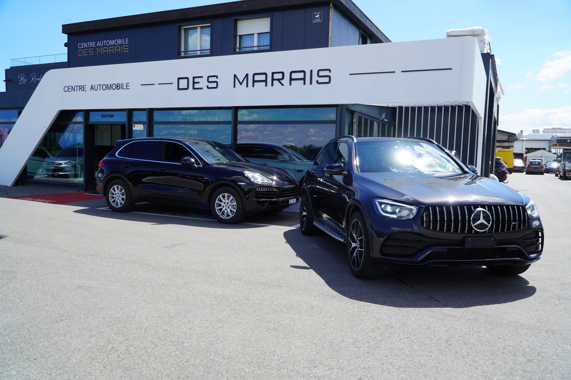 MERCEDES-BENZ GLC 43 AMG 4Matic 9G-Tronic-showroom-element-2