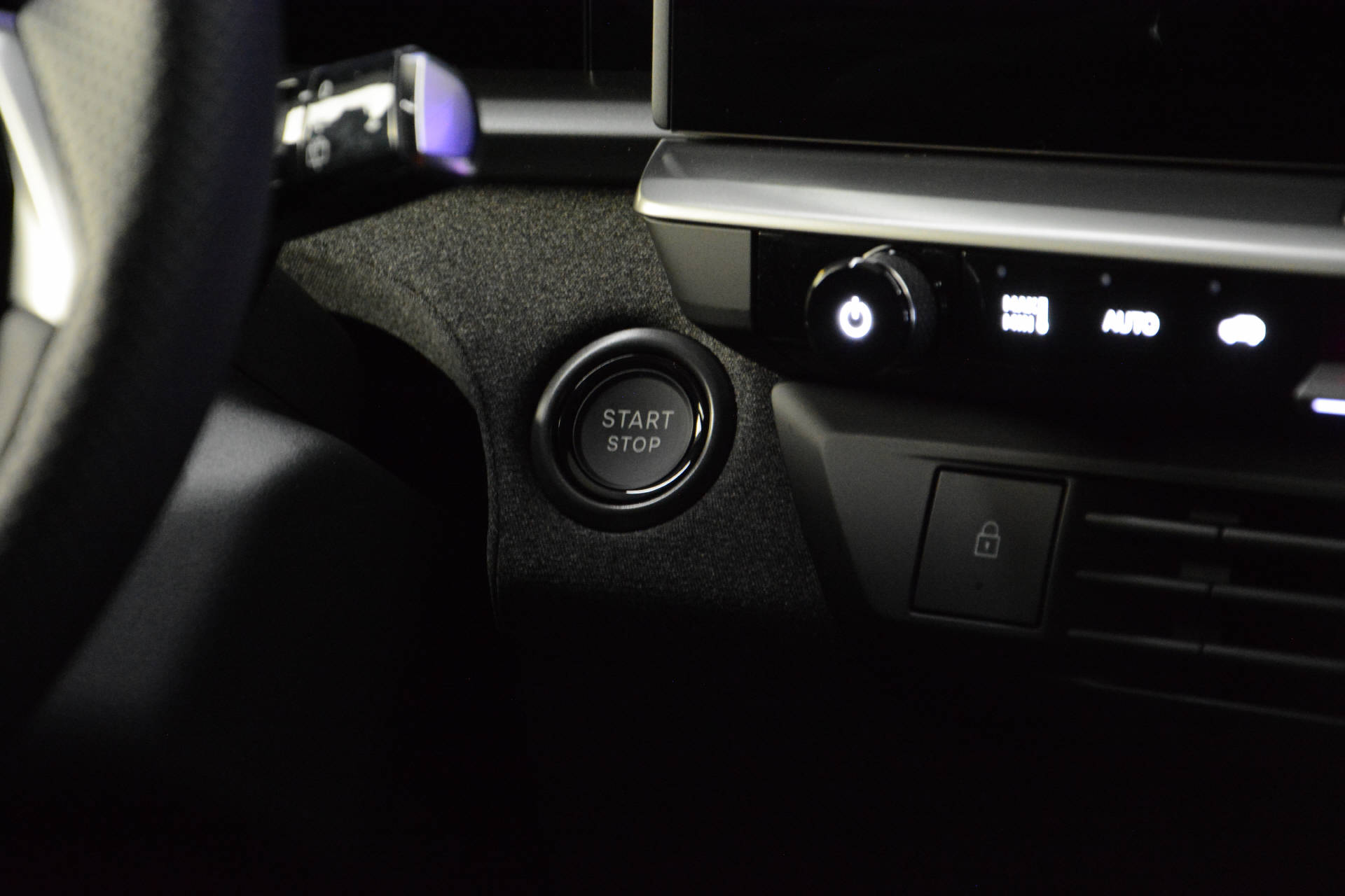 OPEL Grandland-e GS-image-17